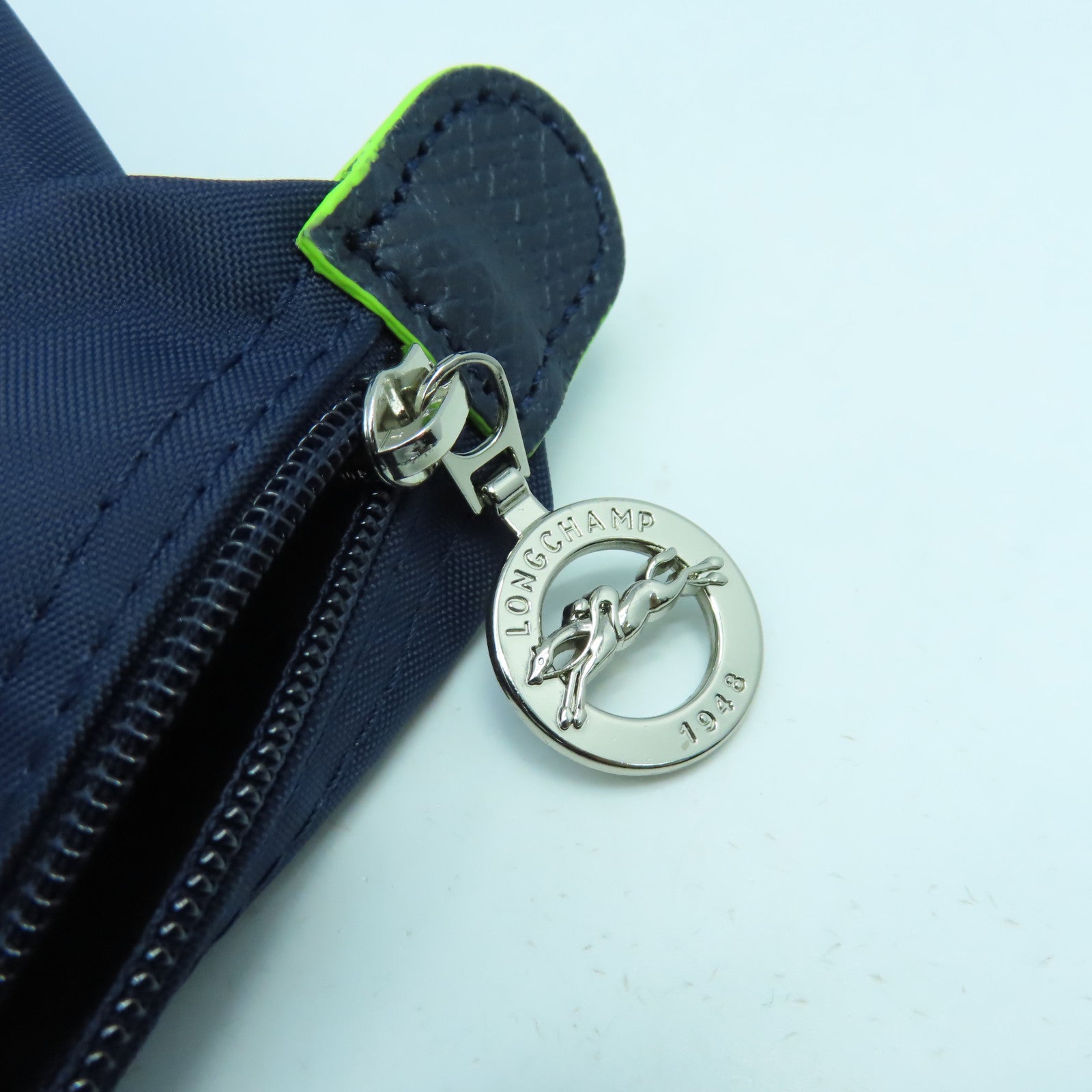 Longchamp 【激減優惠】尼龍/皮革Tote Bag銀扣手挽袋深藍色
