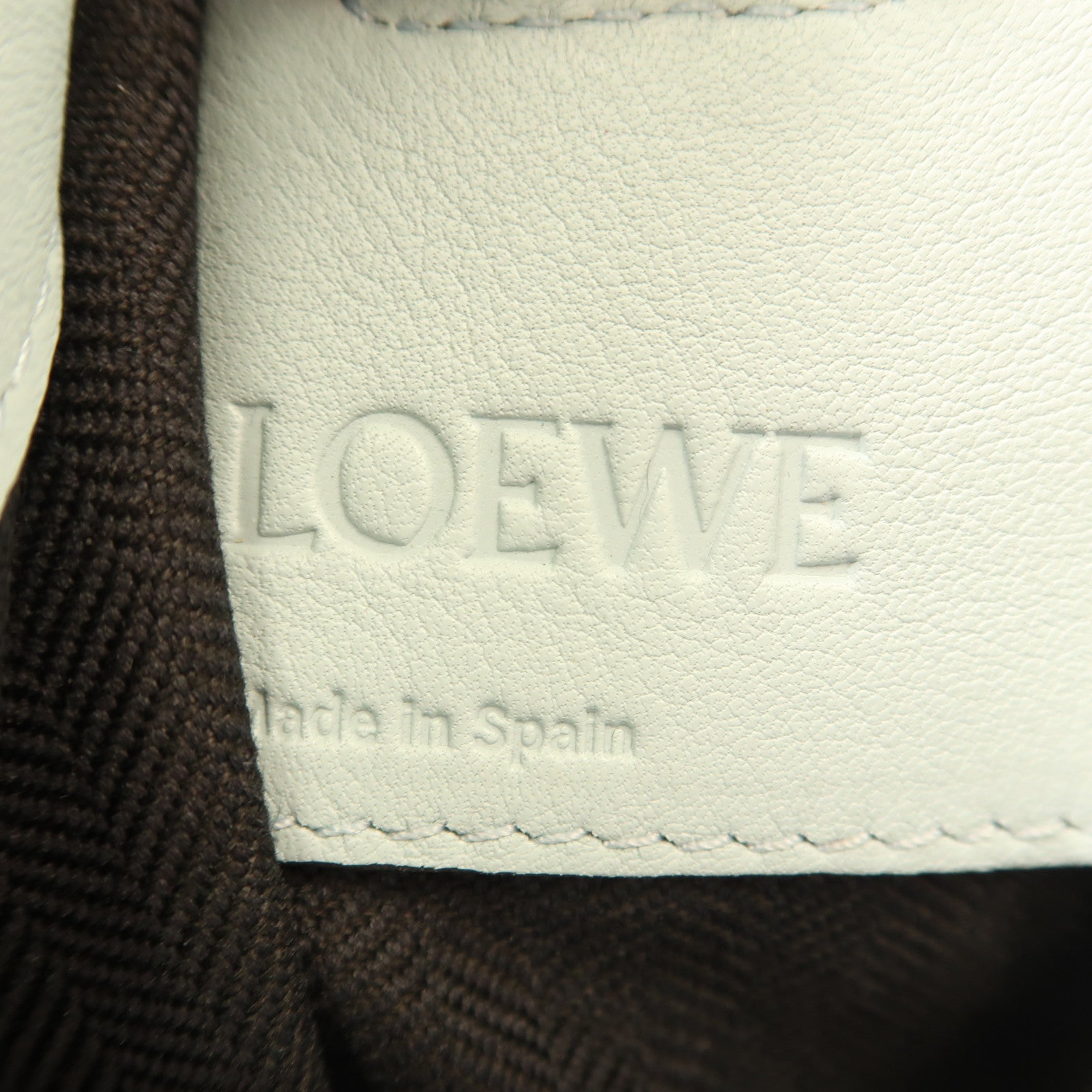 LOEWE 牛皮皮革Hammock銀扣手挽肩背兩用袋