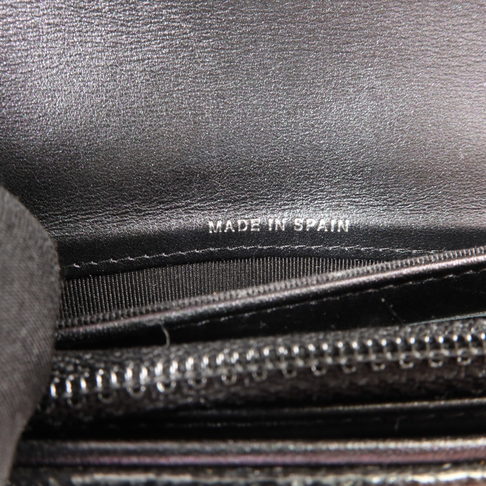 CHANEL 漆皮皮革Classic Flap Long Wallet長錢包
