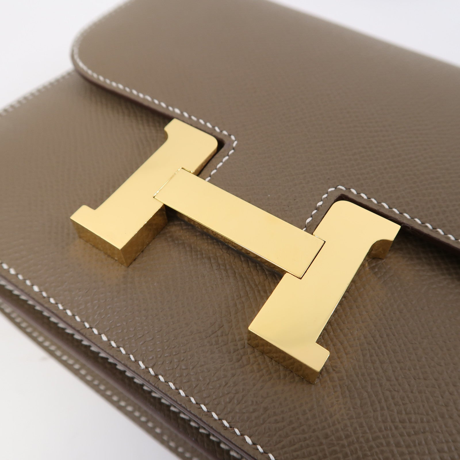 HERMES Epsom皮革Constance Mini金扣肩背袋大象灰色