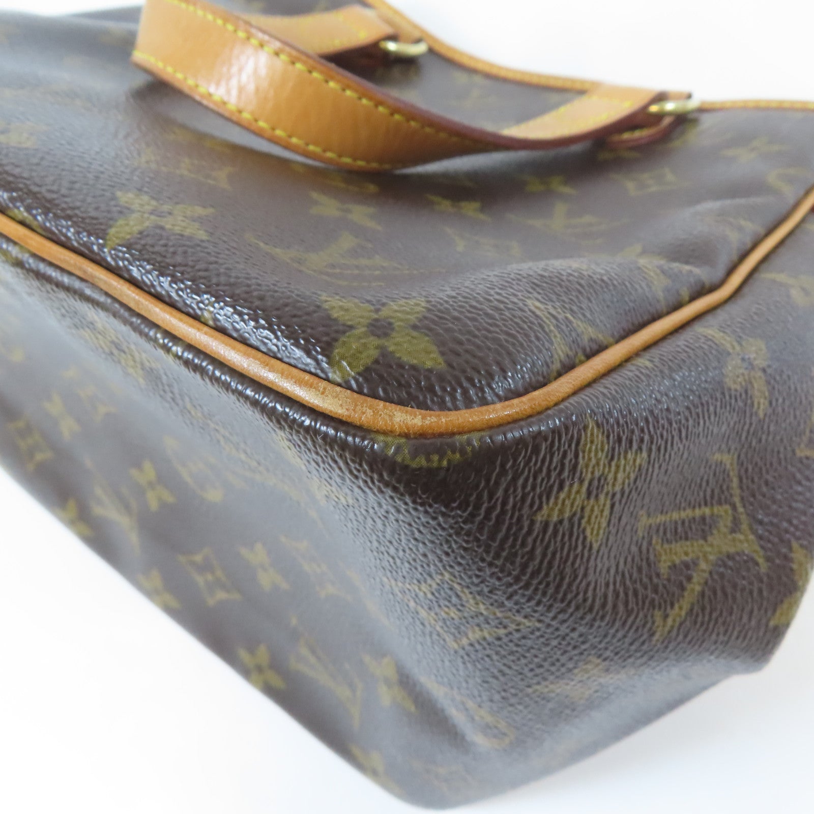 LOUIS VUITTON Monogram Batignolles金扣手挽袋啡色