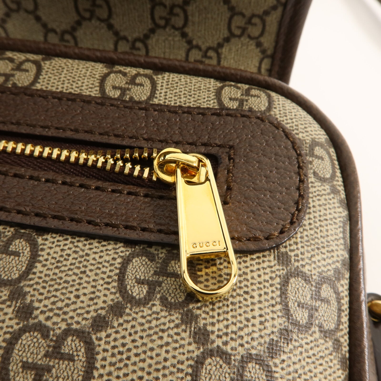 GUCCI 塗層帆布Ophidia GG肩背袋