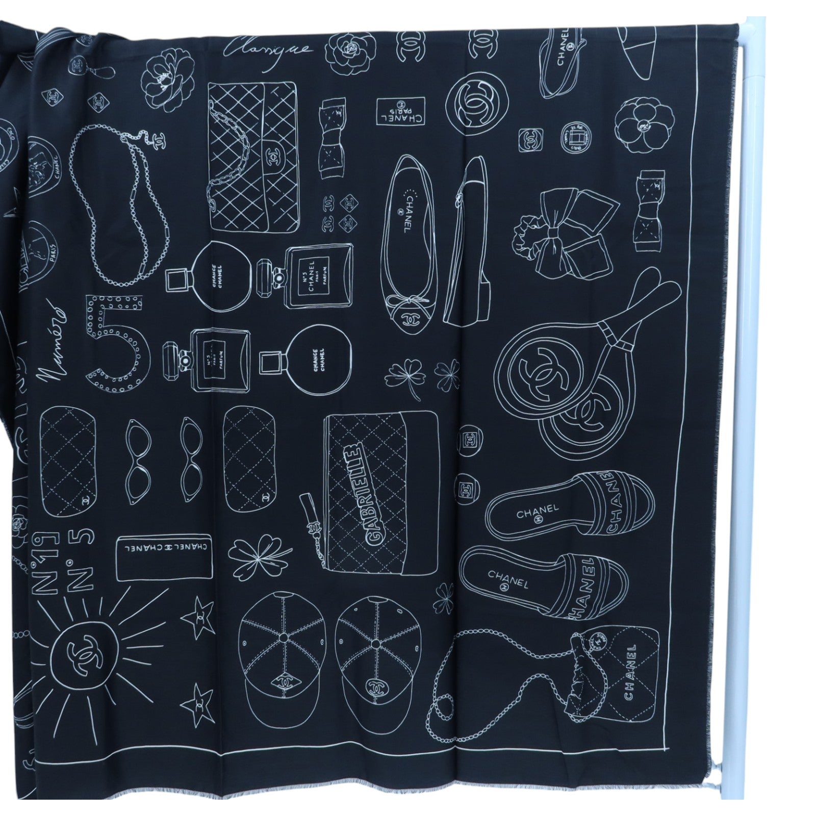 CHANEL 棉質/絲質CC Logo Hand Printed Scarf 200x140cm絲巾