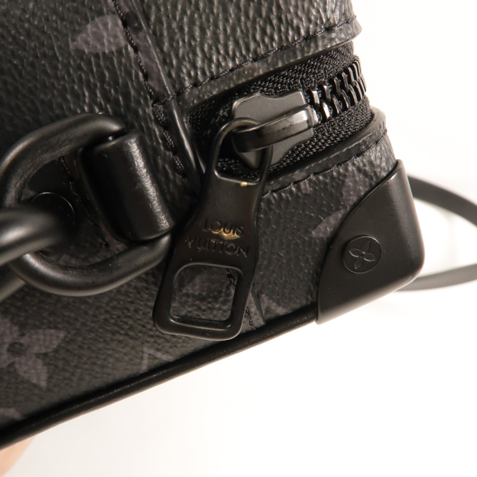LOUIS VUITTON Monogram Eclipse Mini Soft Trunk肩背袋
