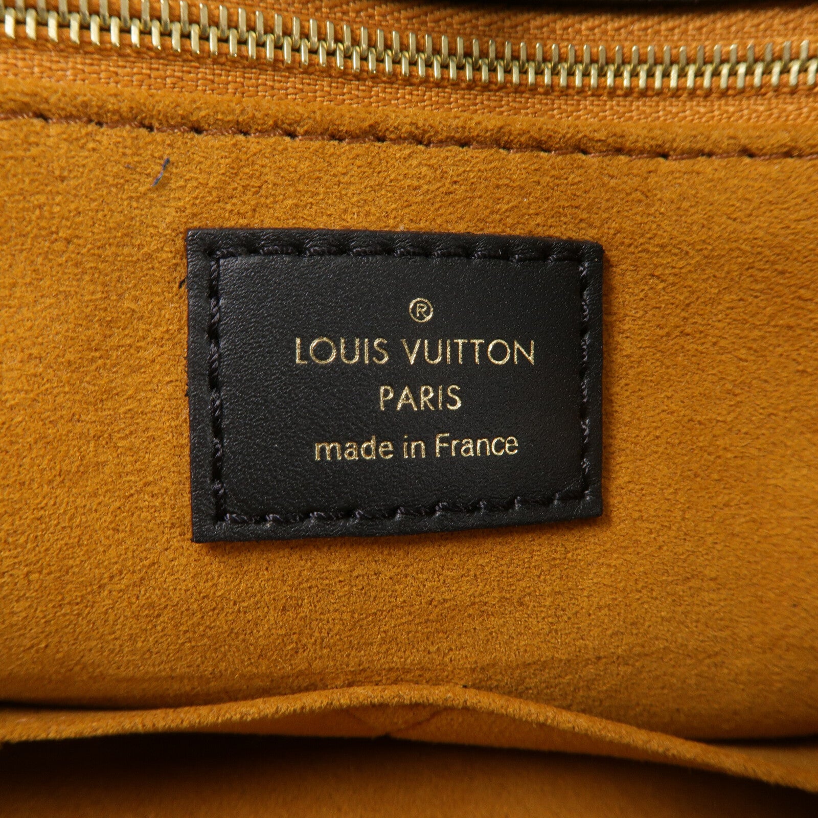 LOUIS VUITTON Monogram Empreinte On The Go MM手挽肩背兩用袋