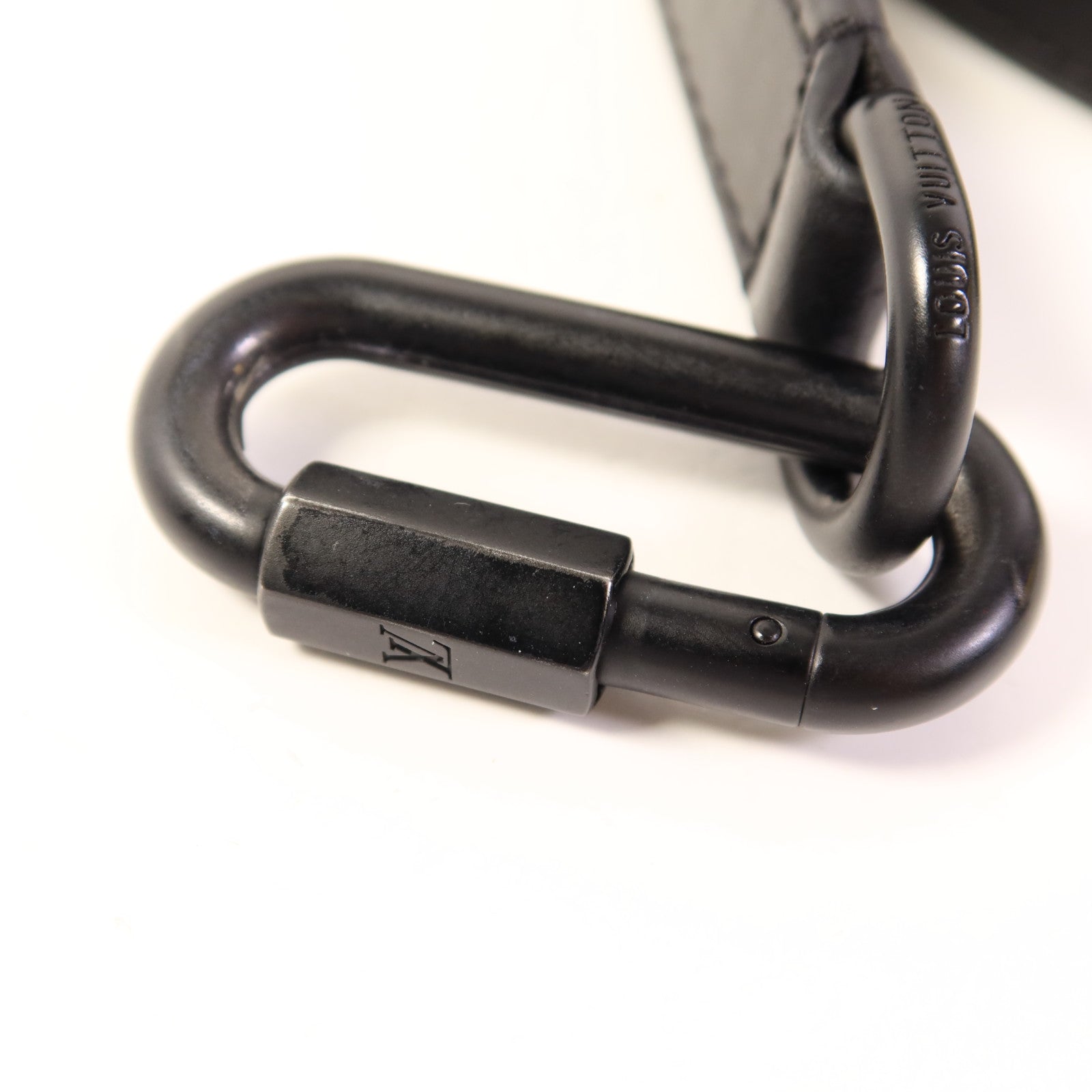 LOUIS VUITTON Monogram Eclipse Soft Trunk Wallet肩背袋