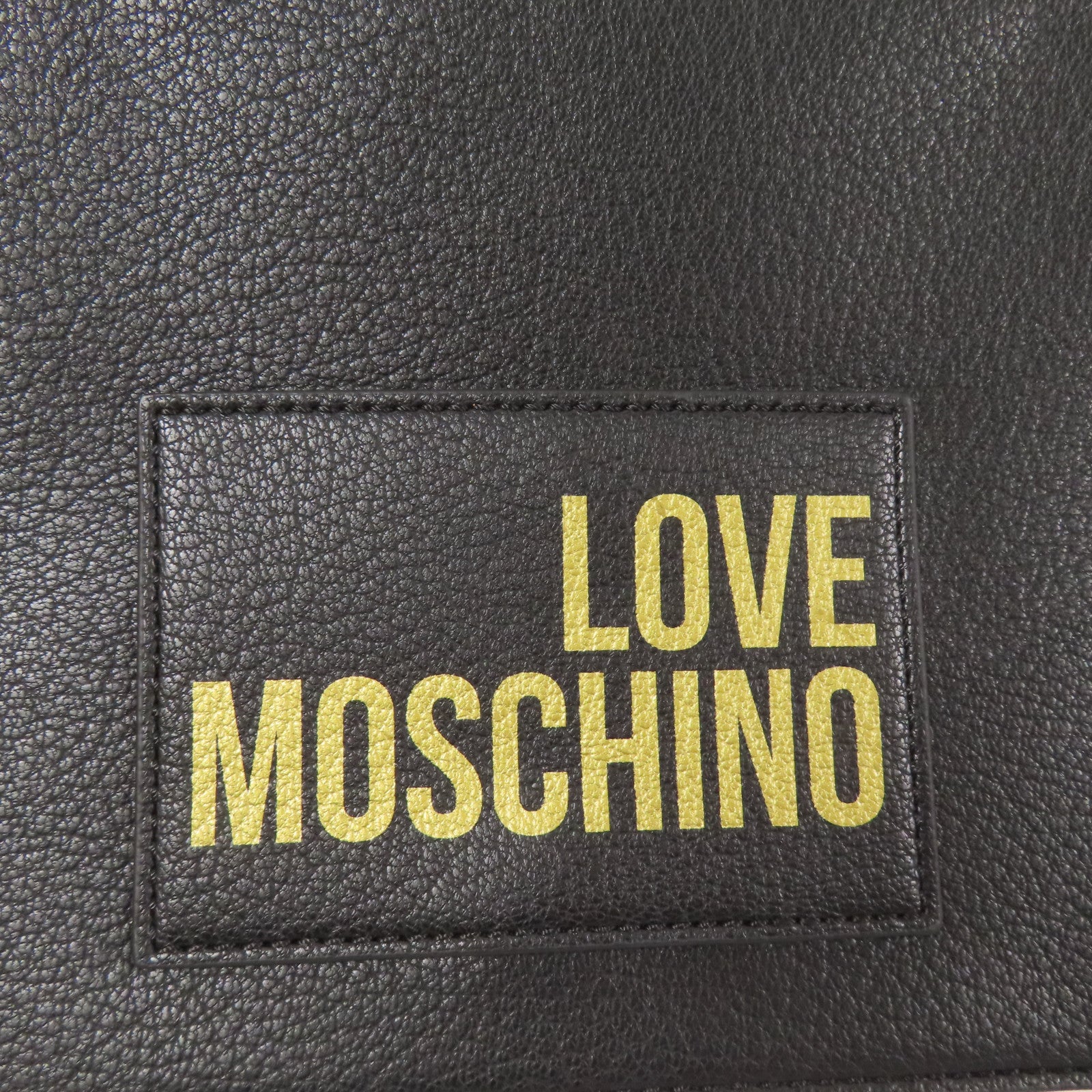 MOSCHINO 牛皮皮革Shoulder Bag金扣肩背袋