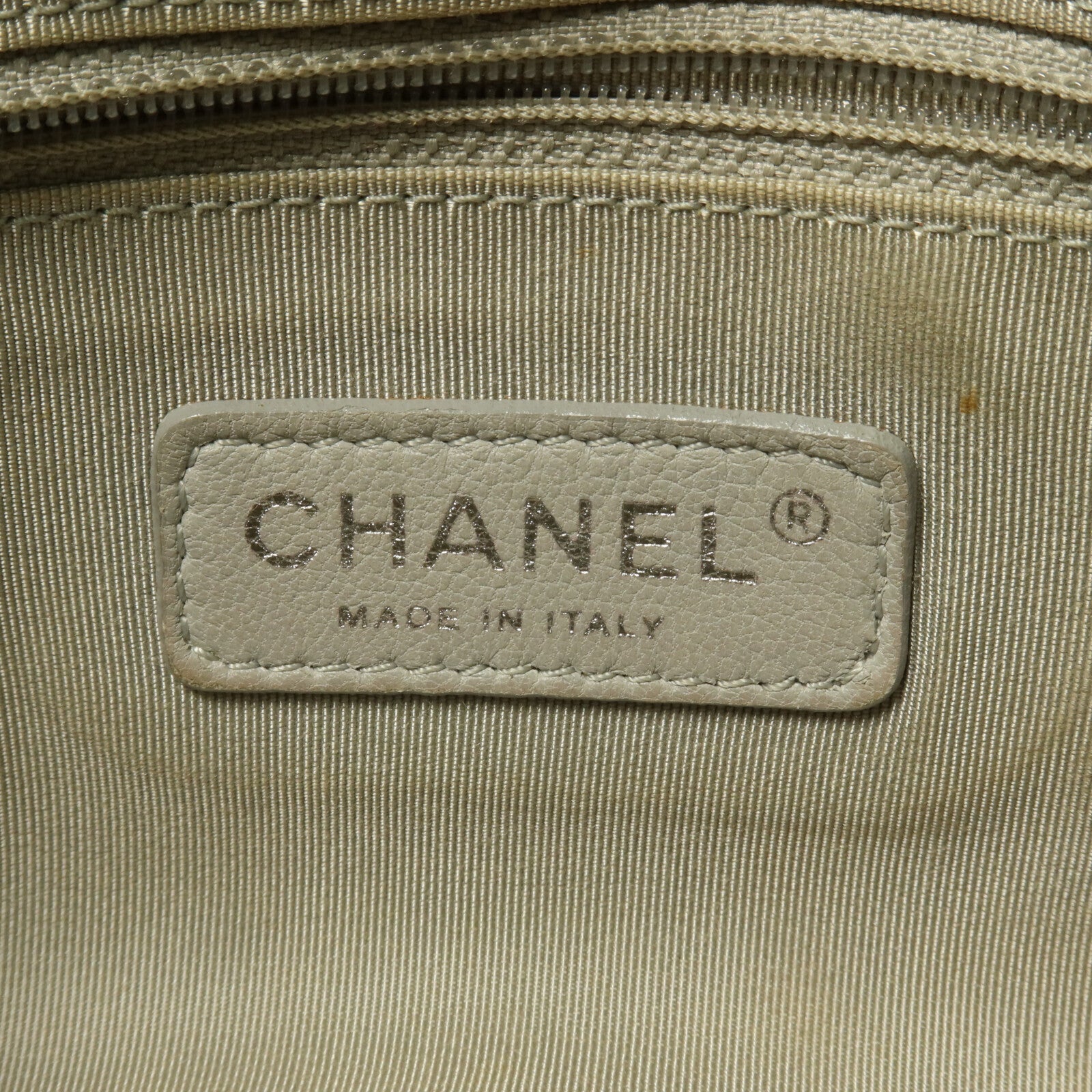 CHANEL 尼龍Bubble Bag鏈帶手挽袋