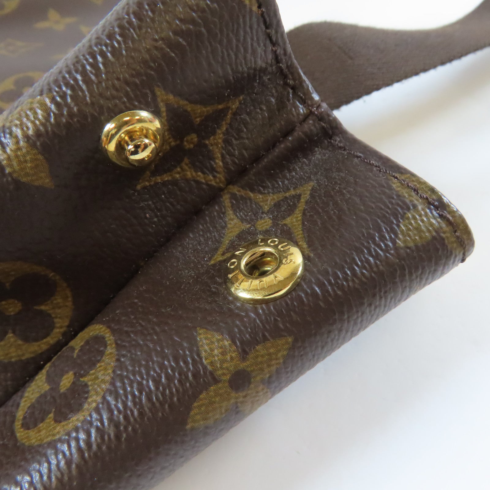 LOUIS VUITTON 【激減優惠】Monogram Cabas Beaubourg金扣肩背袋啡色