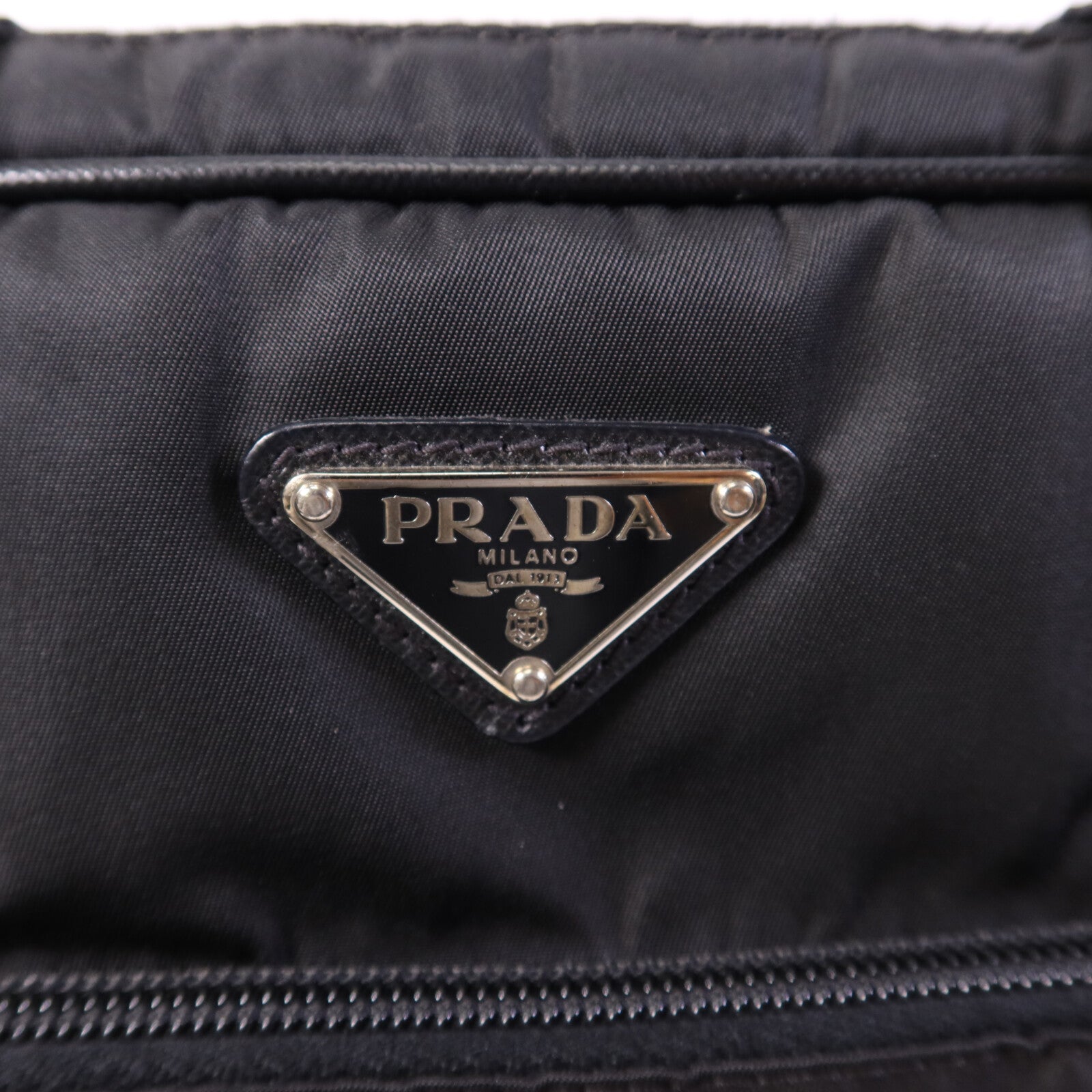PRADA 尼龍Tessuto Convertible Business Bag銀扣公事包