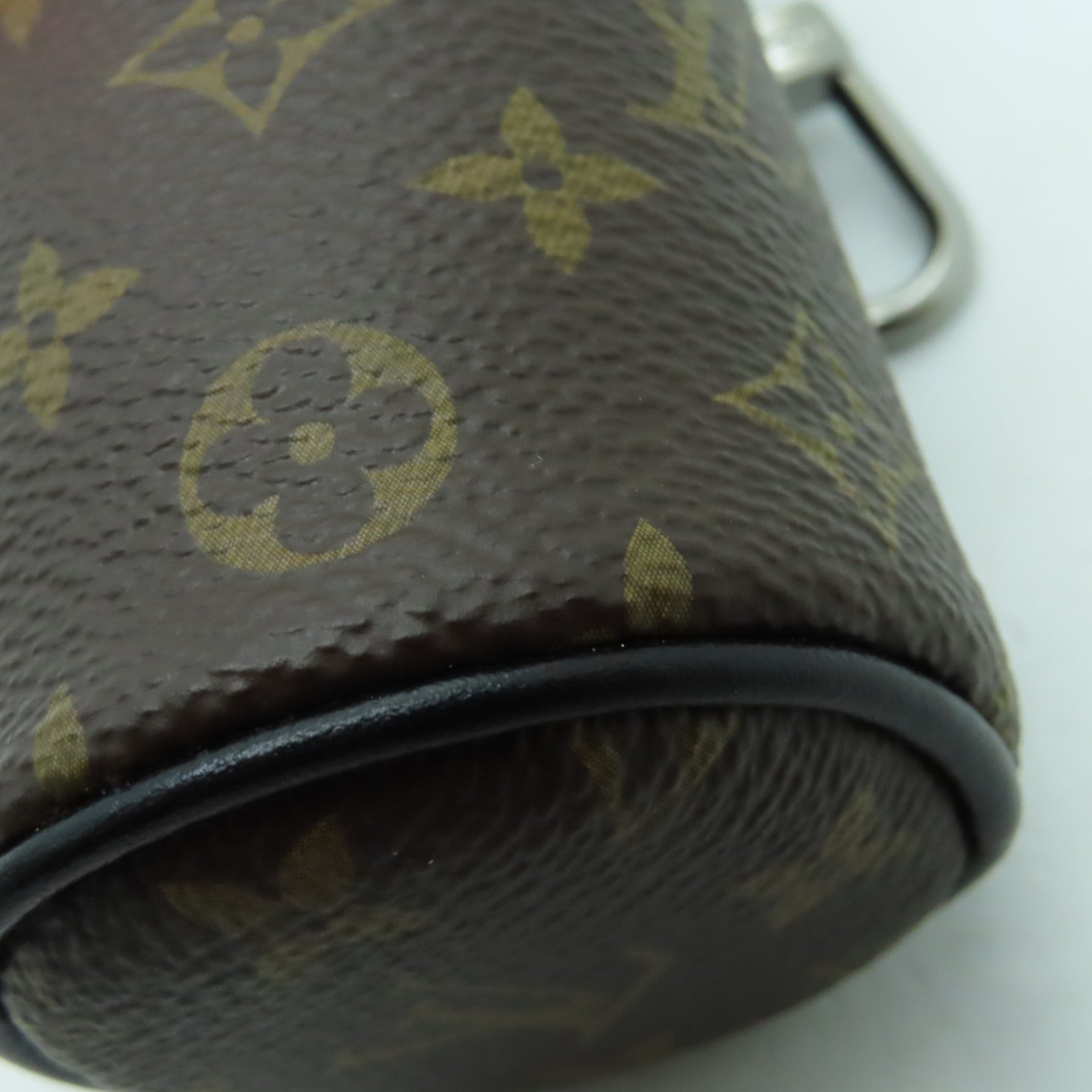 LOUIS VUITTON 【清倉大減價】Monogram Barrel Pouch銀扣手拿包棕色