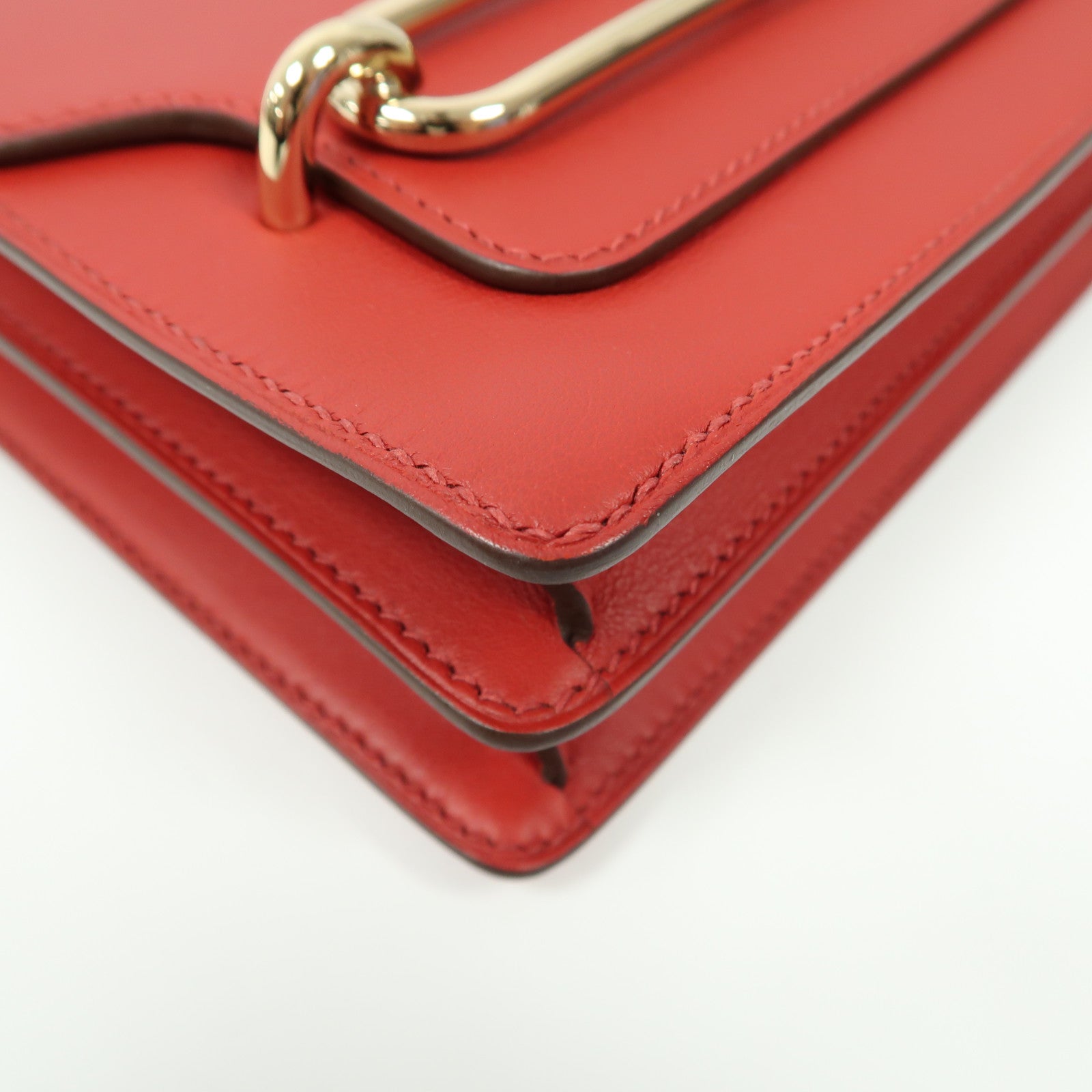 HERMES Swift皮革Roulis Mini金扣肩背袋紅色