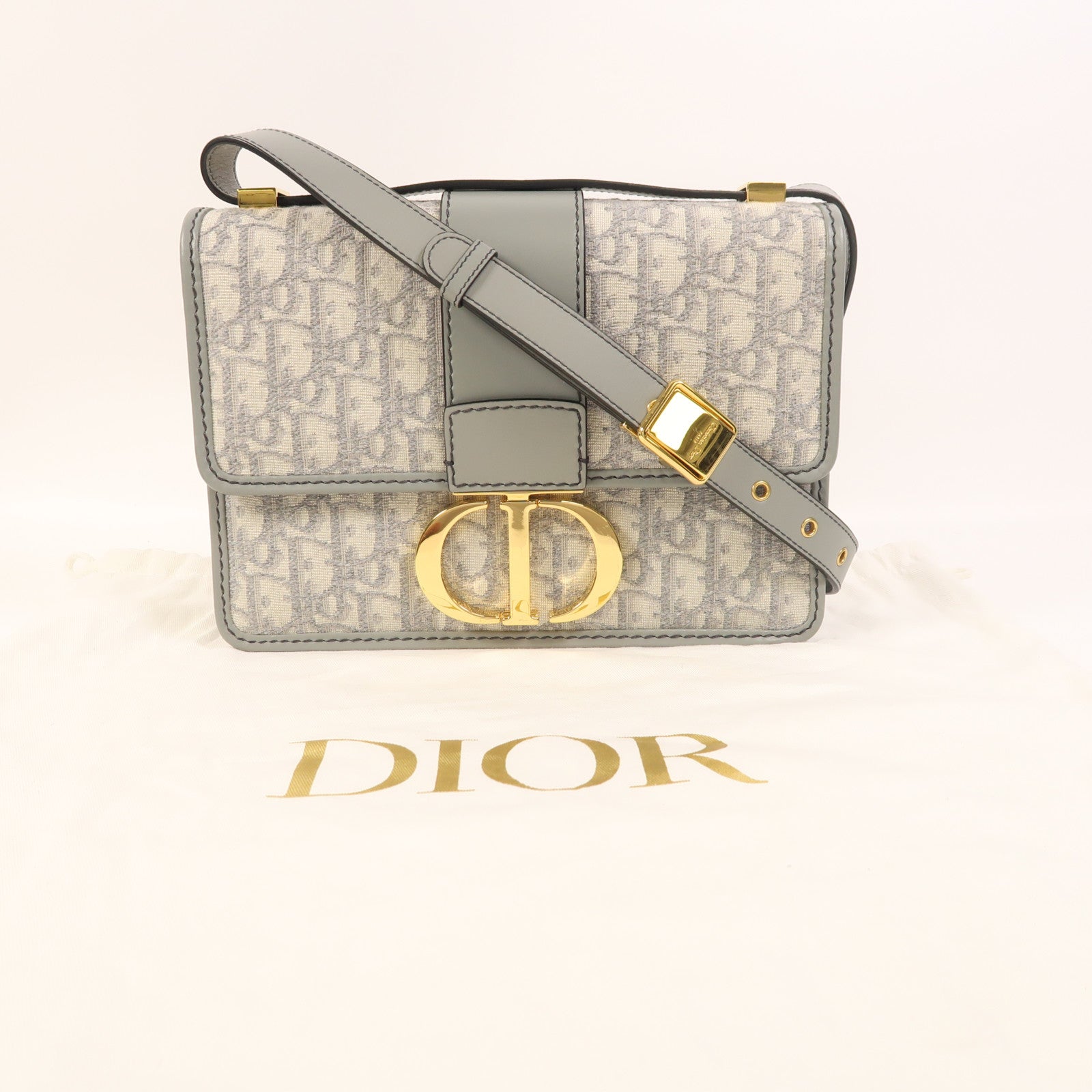 Dior 【激減優惠】帆布30 Montaigne金扣肩背袋