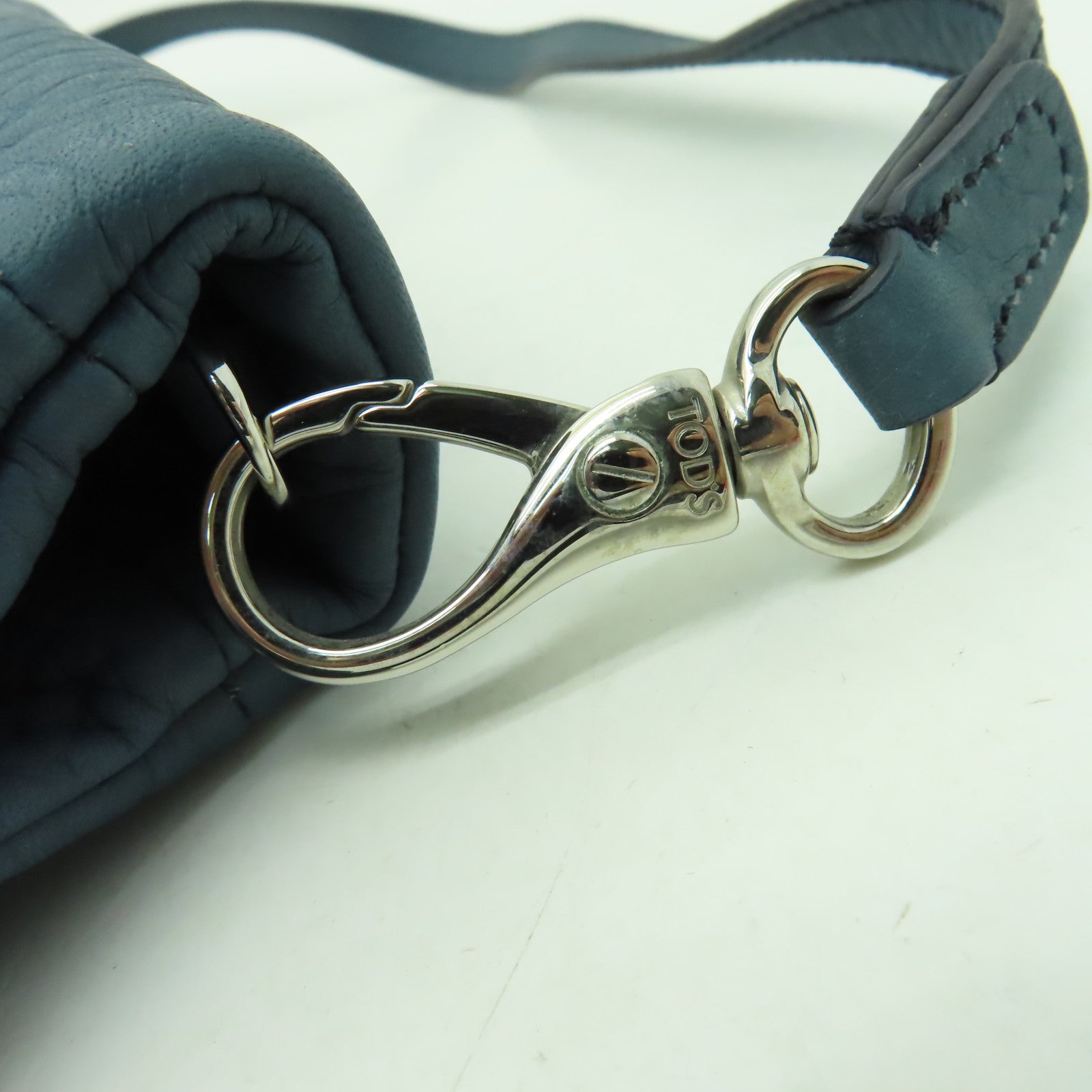 TOD’S 【清倉大減價】牛皮皮革2 Way Shoulder Bag銀扣手挽肩背兩用袋藍色