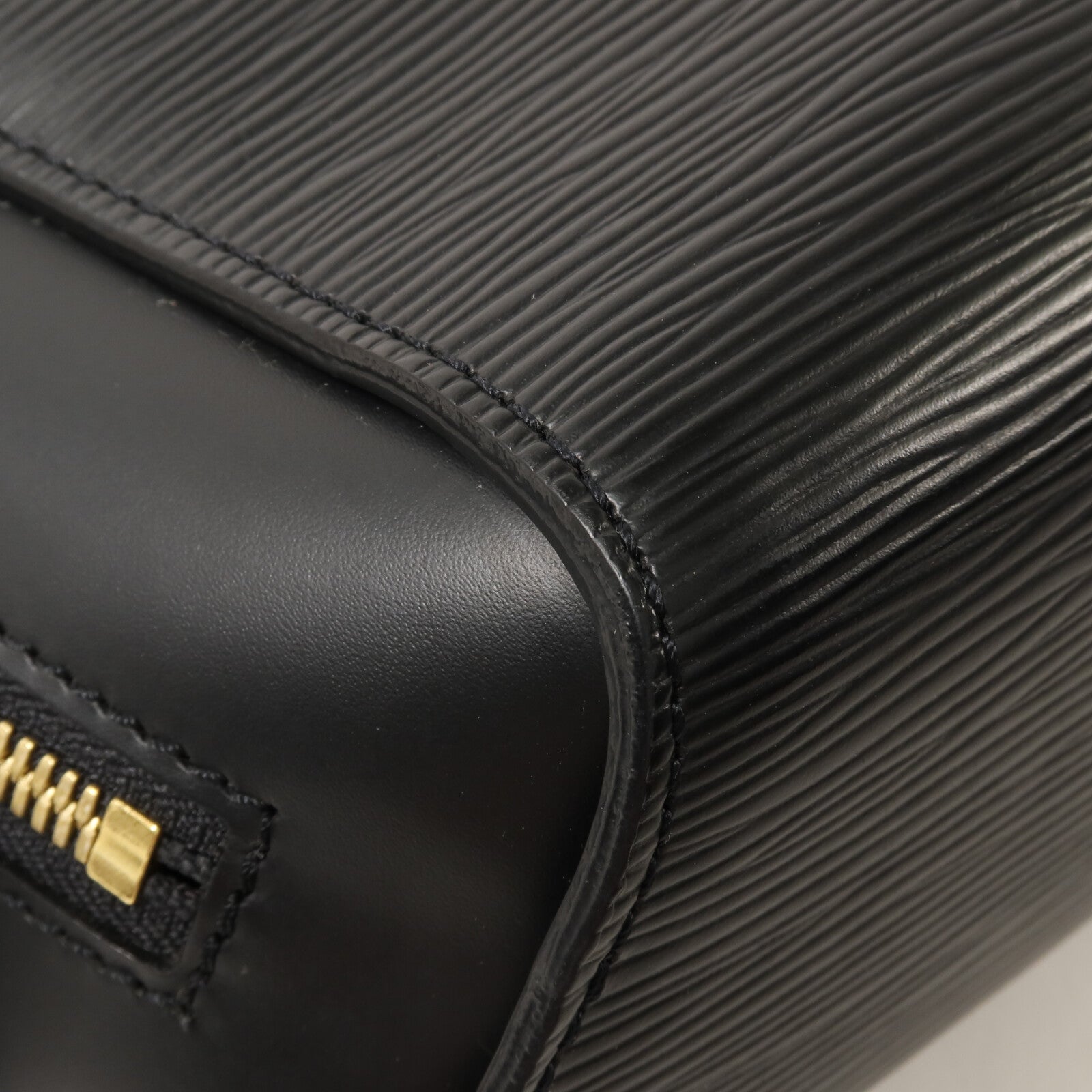 LOUIS VUITTON Epi Mabillon背包