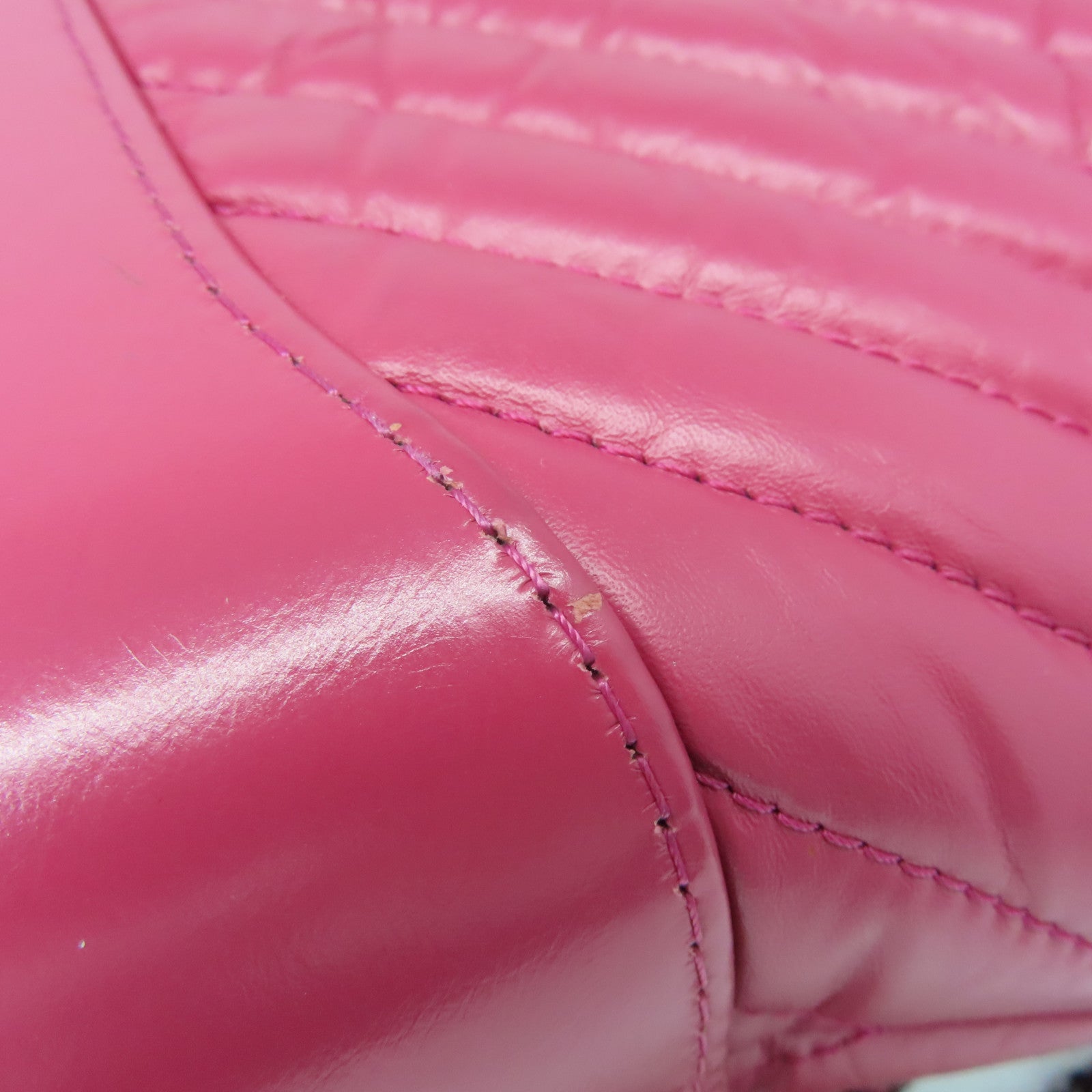 CHANEL 斜紋牛皮皮革Gabrielle金扣鏈帶肩背袋粉紅色