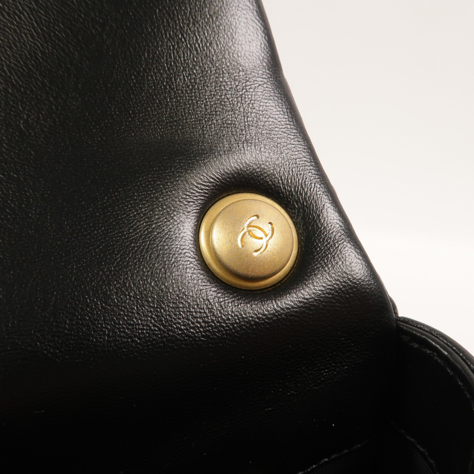CHANEL 羊皮皮革Chain Shoulder鏈帶肩背袋