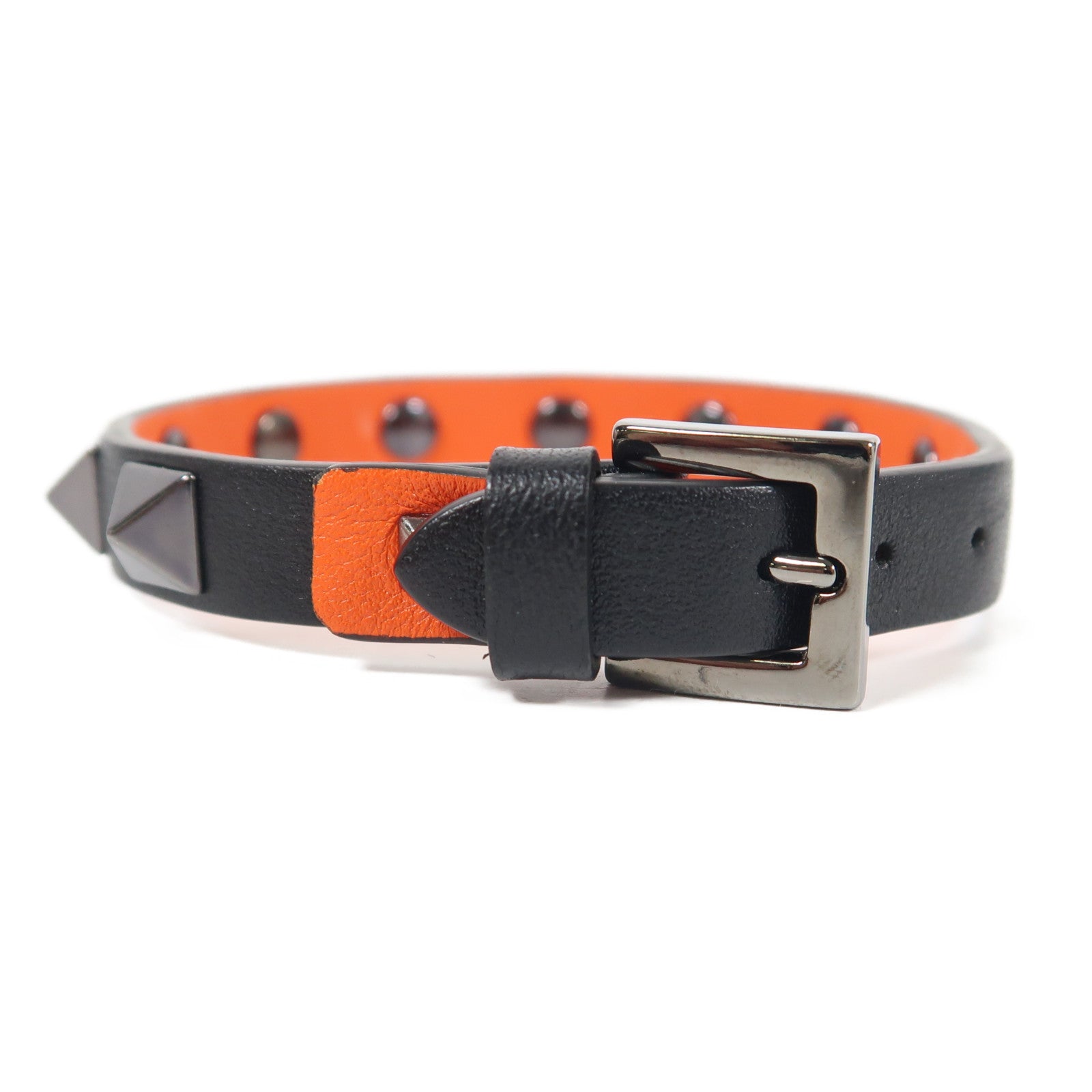 Valentino 【激減優惠】牛皮皮革Garavani Bracelet銀扣手鐲黑色