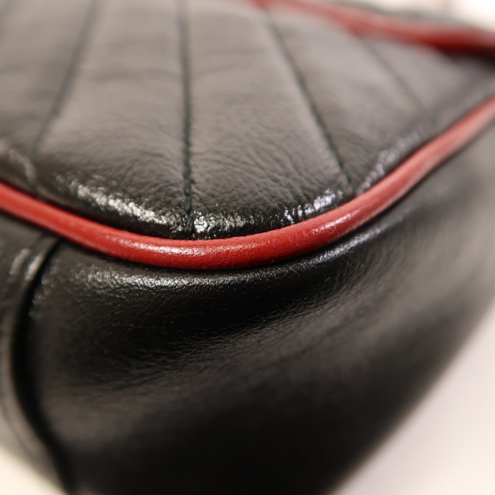 GUCCI 牛皮皮革GG Marmont金扣鏈帶肩背袋