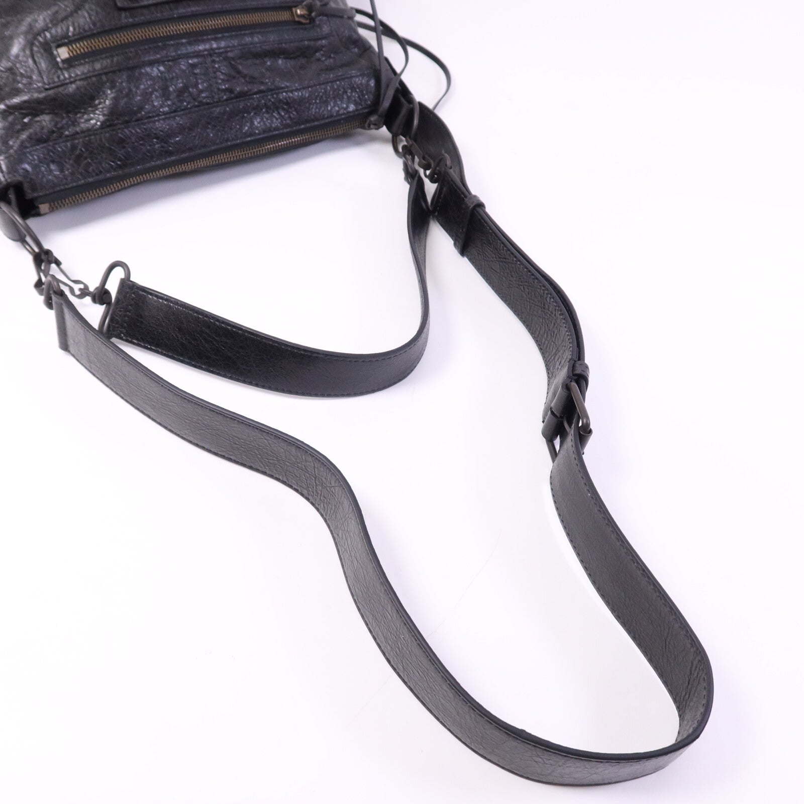 BALENCIAGA 羊皮皮革Le City Moto Small金扣肩背袋