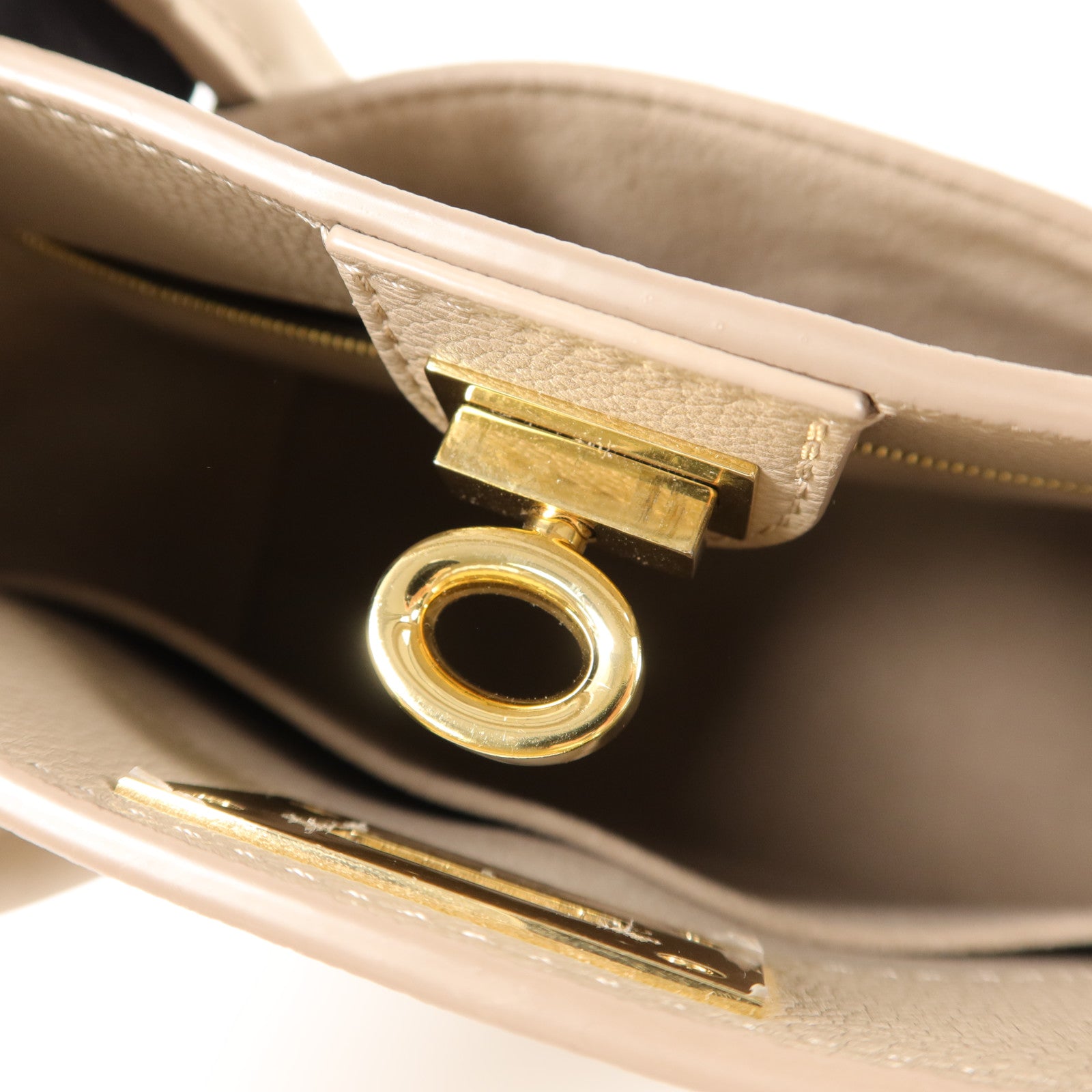 LOUIS VUITTON Monogram Mahina On My Side PM手挽肩背兩用袋