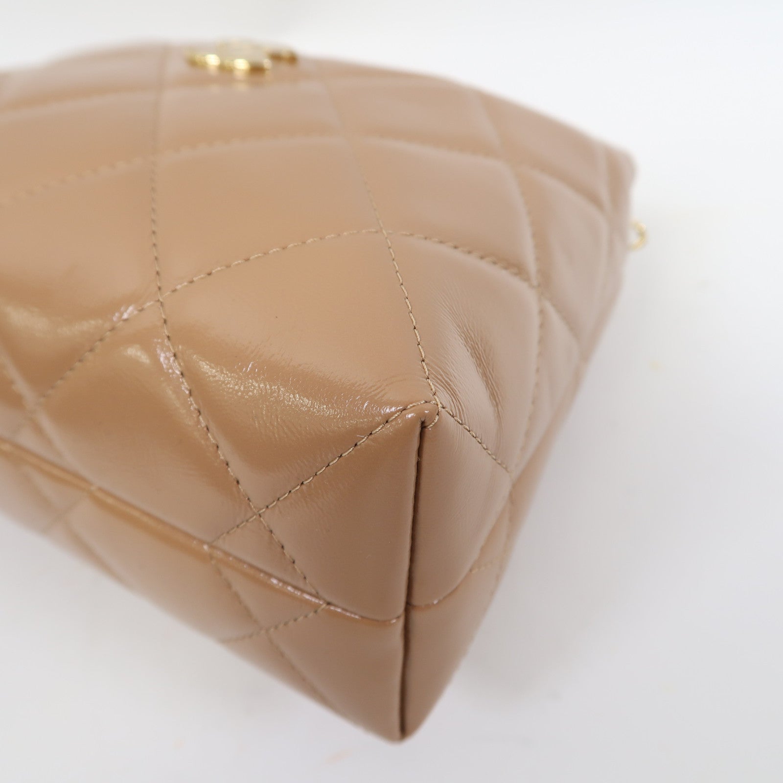 CHANEL 菱格牛皮皮革Chain Shoulder金扣手挽肩背兩用袋裸色