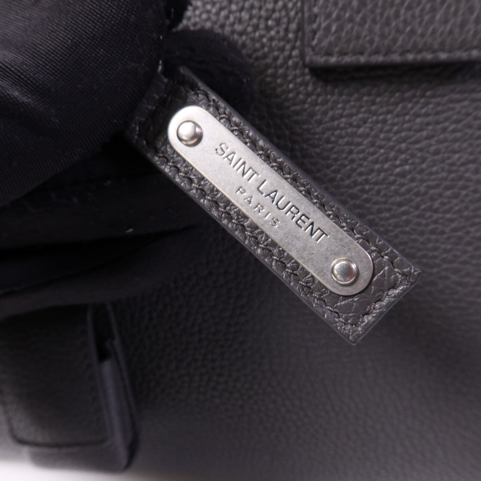 SAINT LAURENT 牛皮皮革Sac De Jour銀扣手挽肩背兩用袋