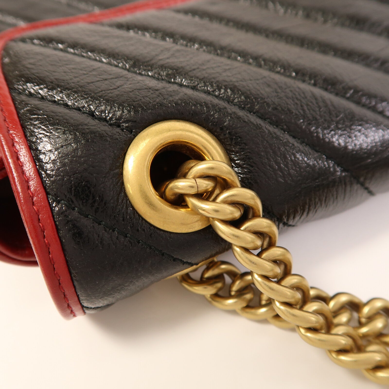 GUCCI 牛皮皮革GG Marmont金扣鏈帶肩背袋