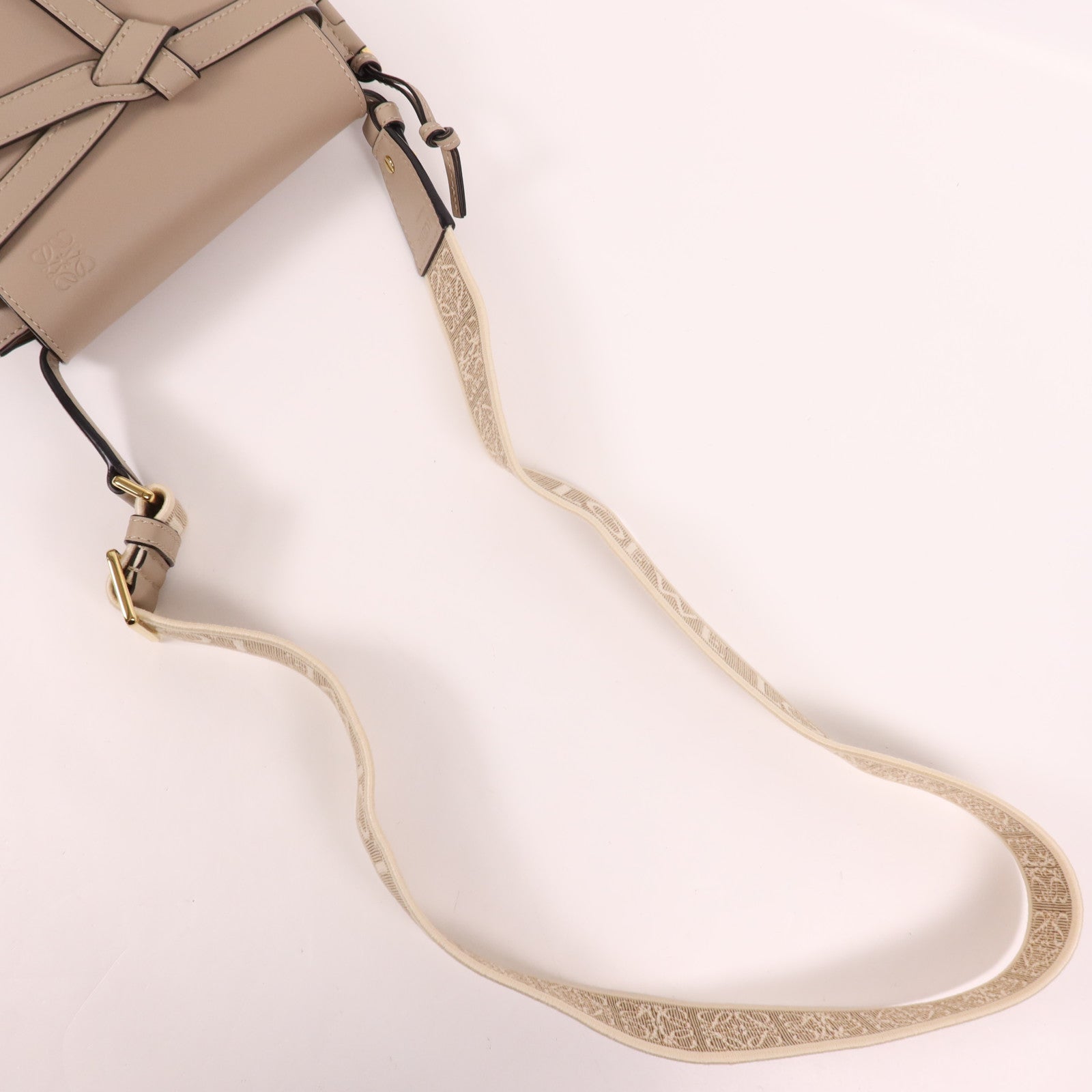 LOEWE 牛皮皮革Mini Gate金肩背袋