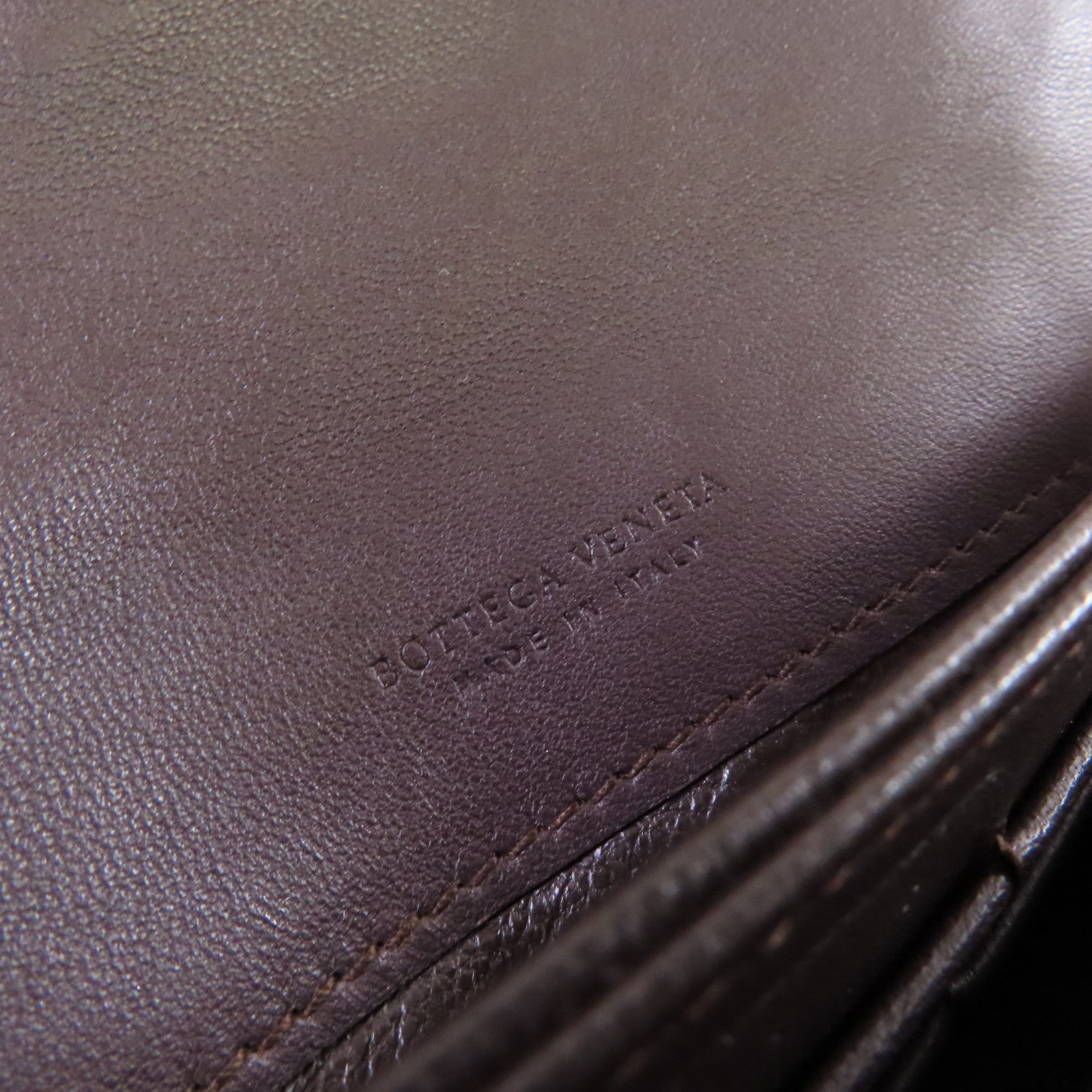 BOTTEGA VENETA 織紋皮革Long Wallet長錢包啡色
