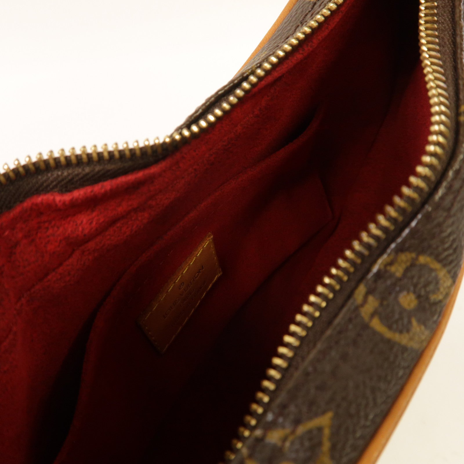 LOUIS VUITTON Monogram Pochette Croissant金扣肩背袋啡色