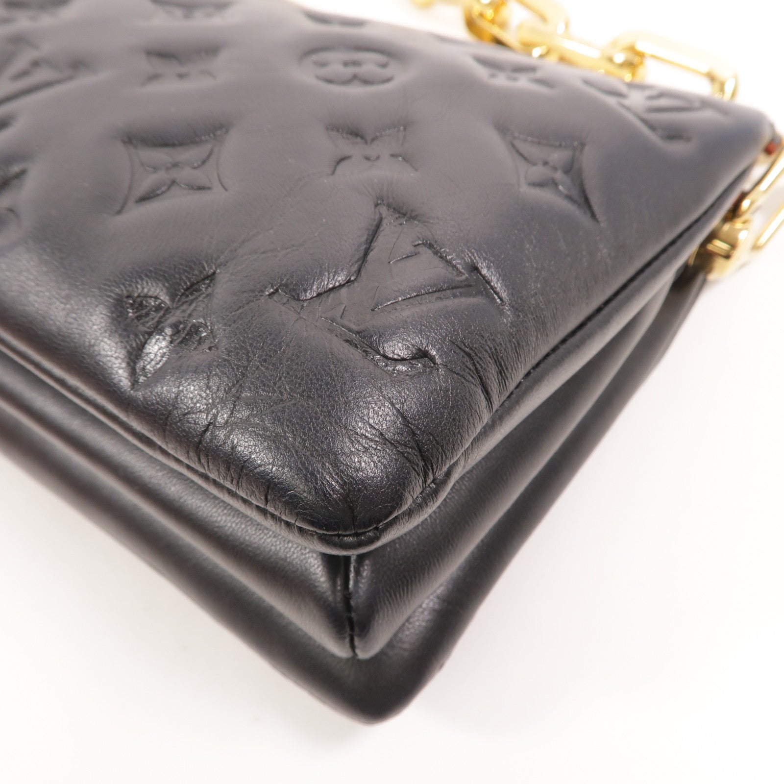 LOUIS VUITTON 【激減優惠】Monogram Embossed Coussin BB金扣鏈帶手挽肩背兩用袋