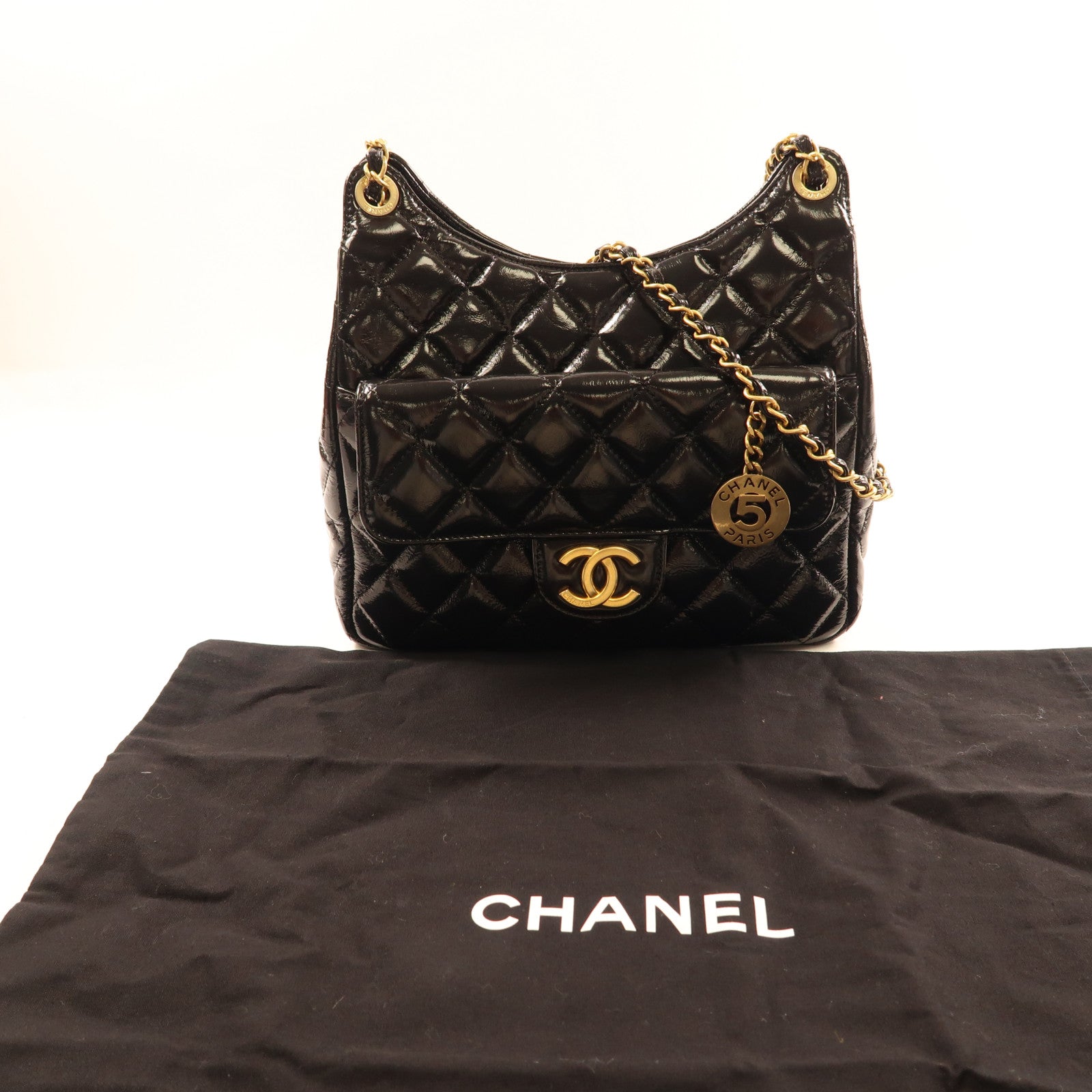 CHANEL Shiny Crumpled皮革Hobo Bag金扣鏈帶肩背袋
