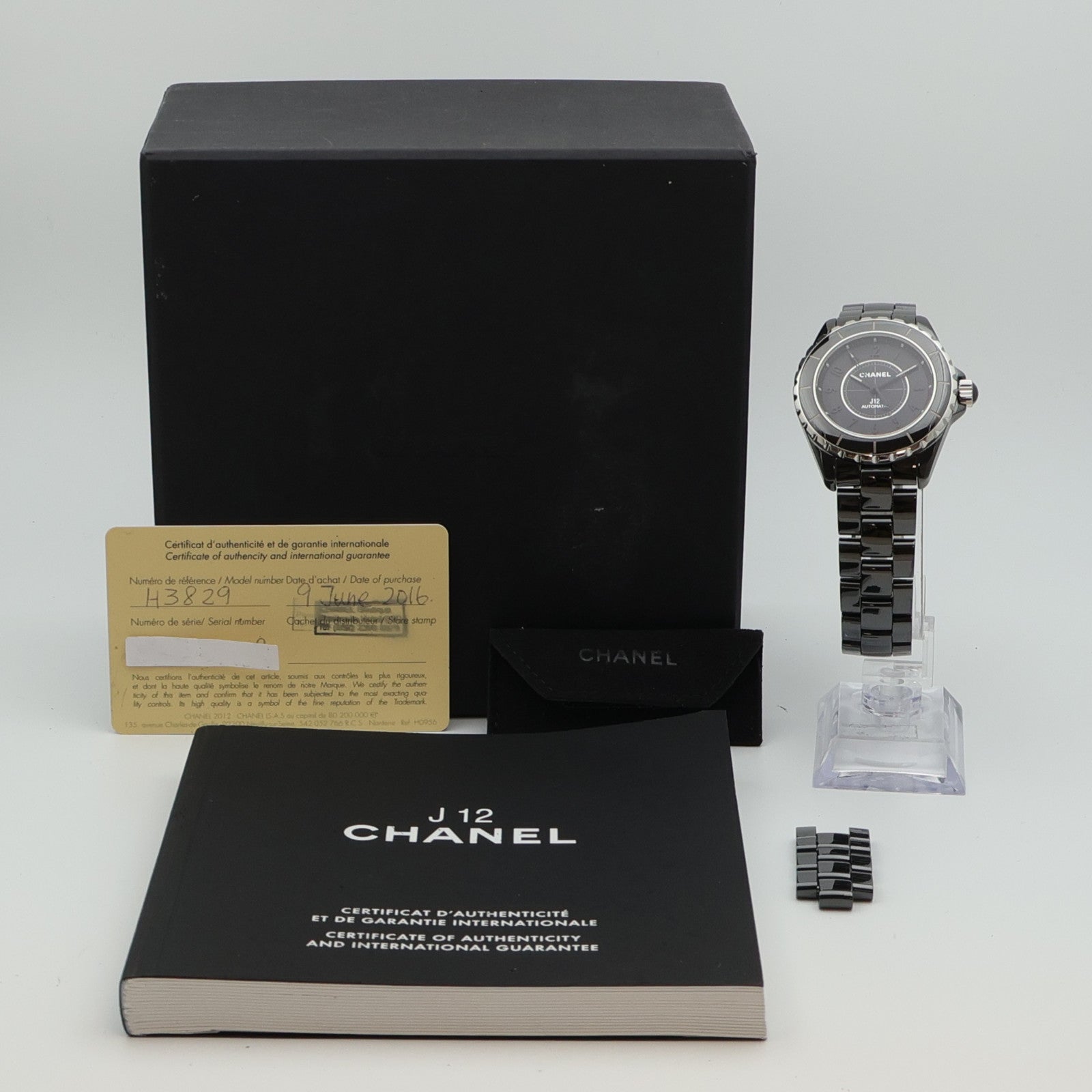 CHANEL J12 H3829