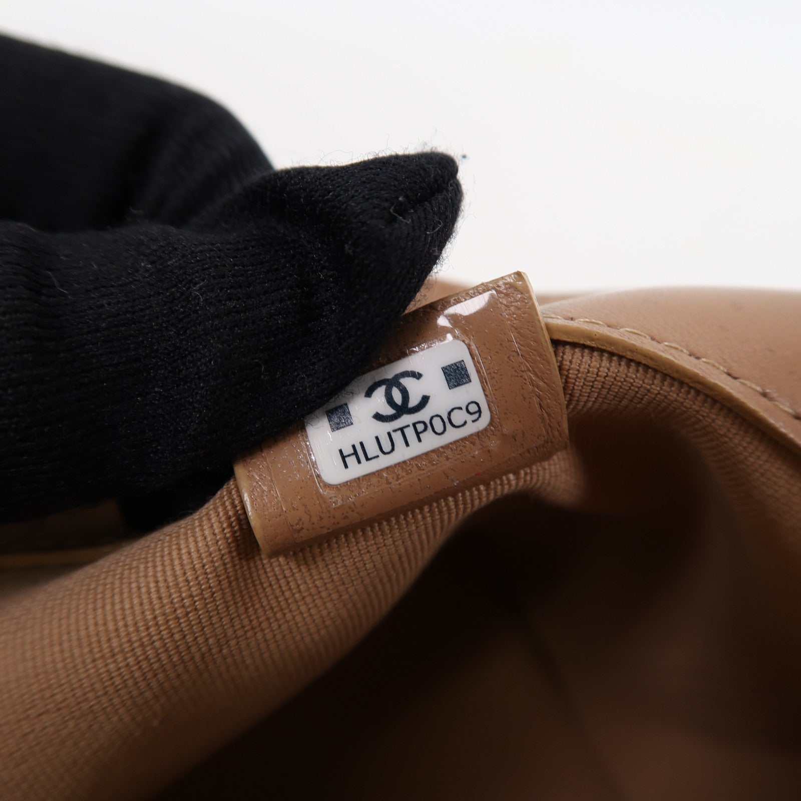 CHANEL 菱格牛皮皮革Chain Shoulder金扣手挽肩背兩用袋裸色