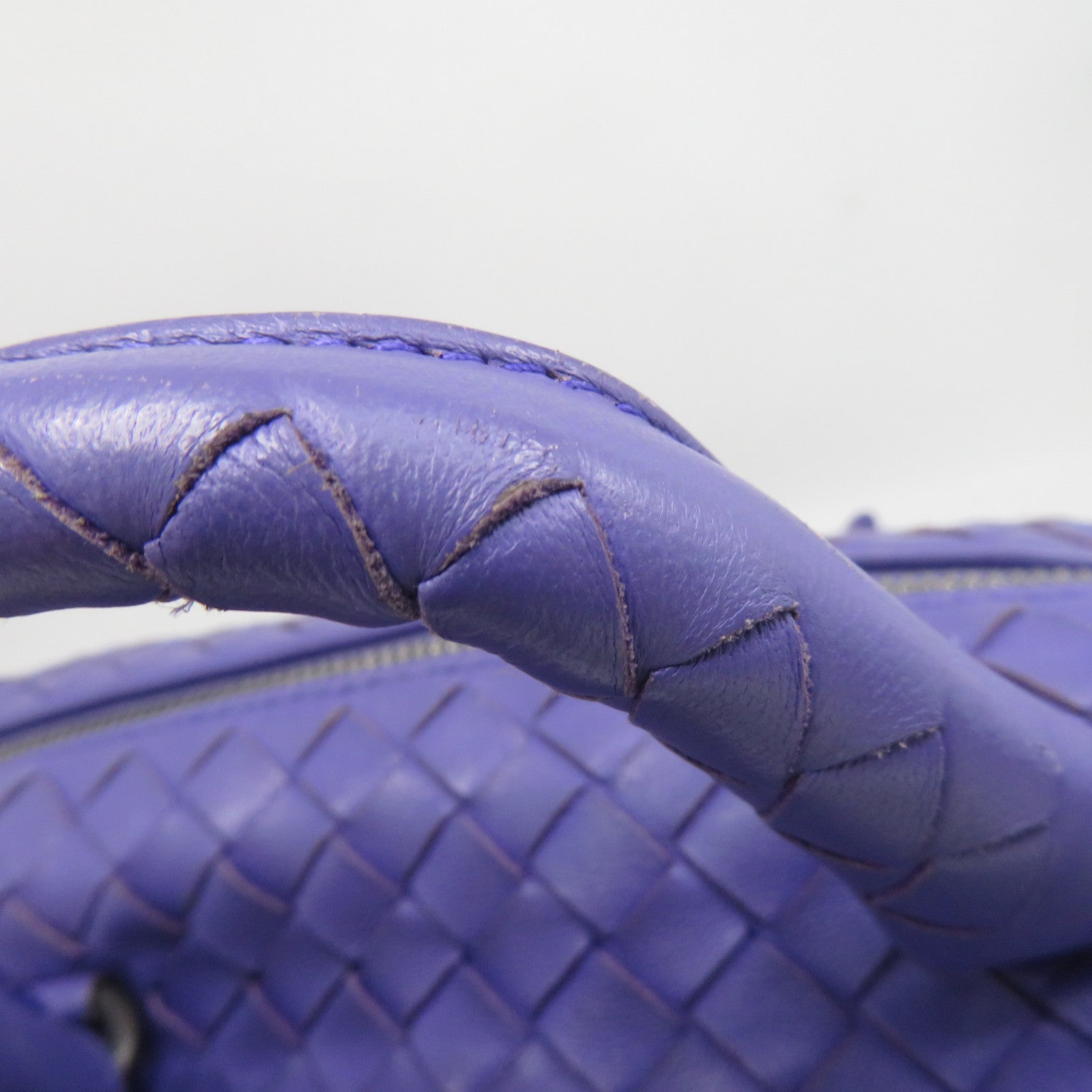 BOTTEGA VENETA 【清倉大減價】牛皮皮革2 Way Shoulder銀扣手挽肩背兩用袋紫色