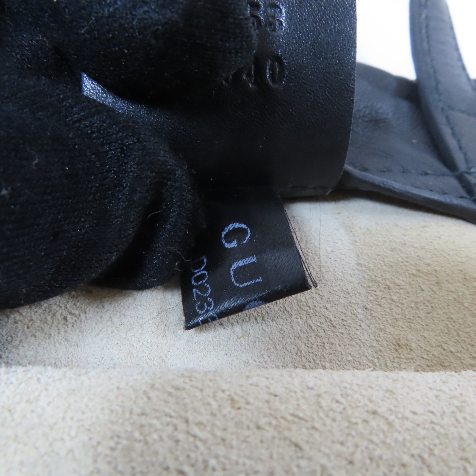 GUCCI 皮革Drawstring Backpack背包米白色