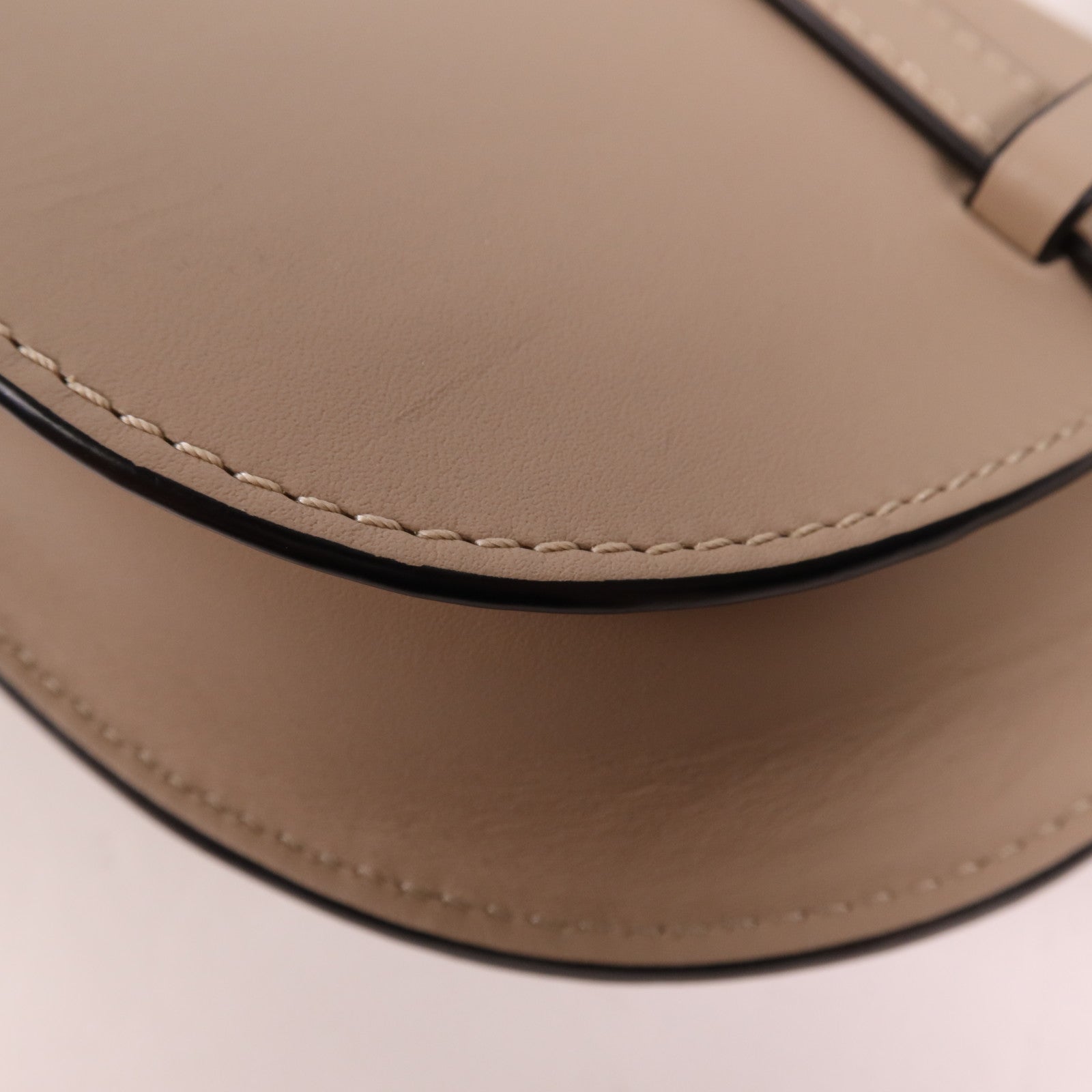 LOEWE 牛皮皮革Mini Gate金肩背袋