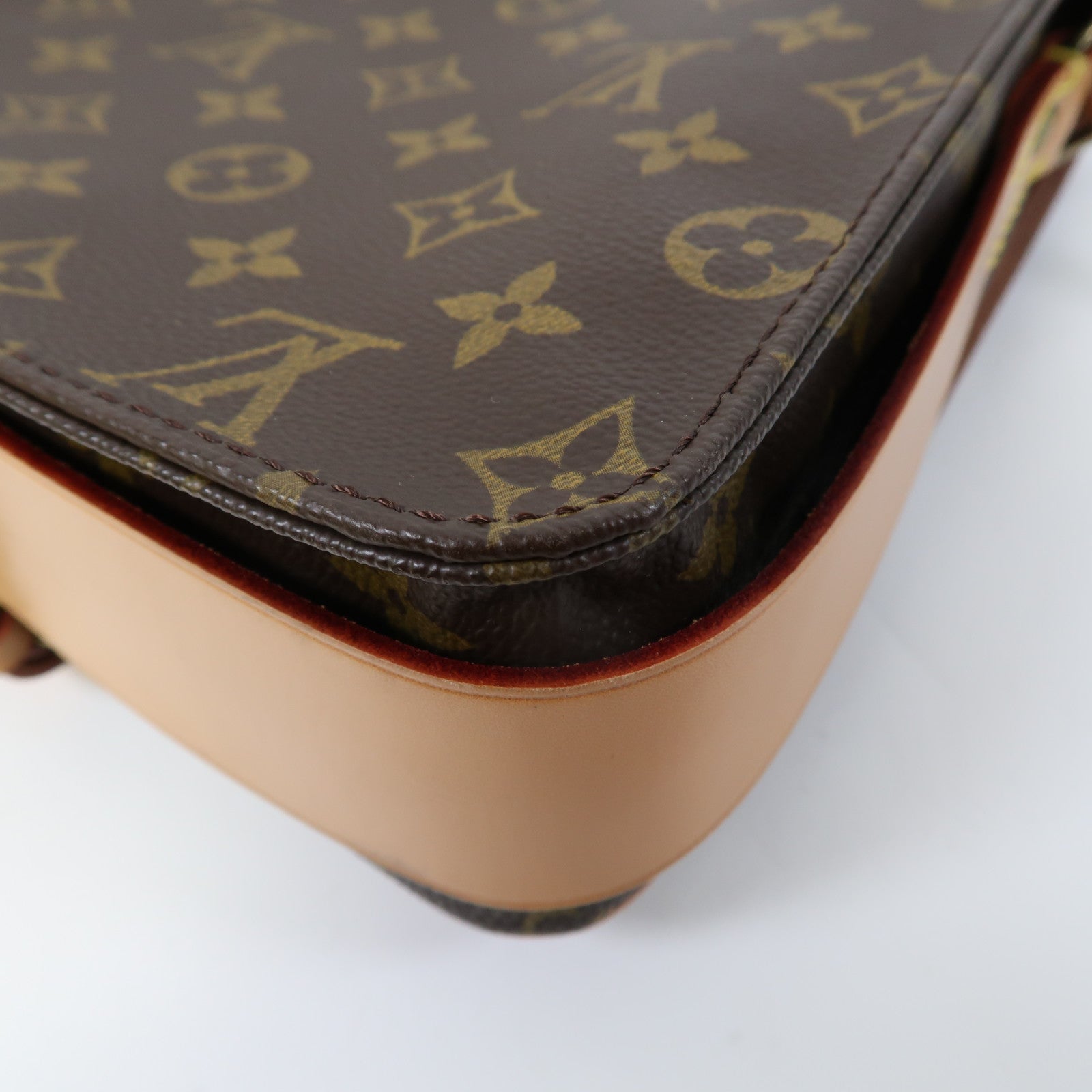 LOUIS VUITTON Monogram Cartouchiere GM金扣肩背袋啡色