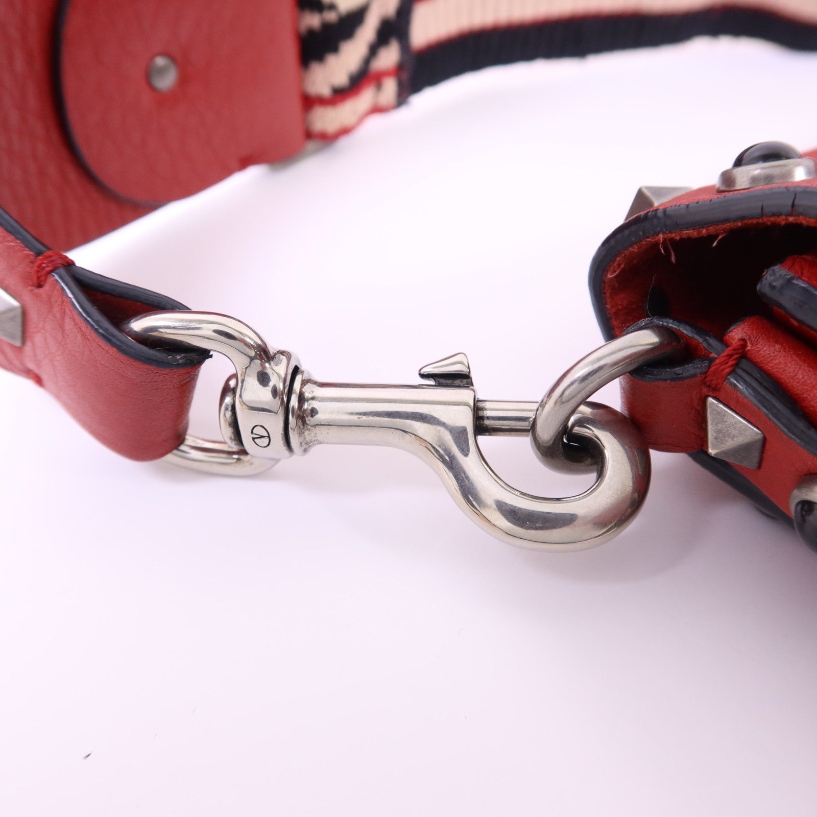 Valentino 【激減優惠】牛皮皮革Shoulder Bag銀扣肩背袋