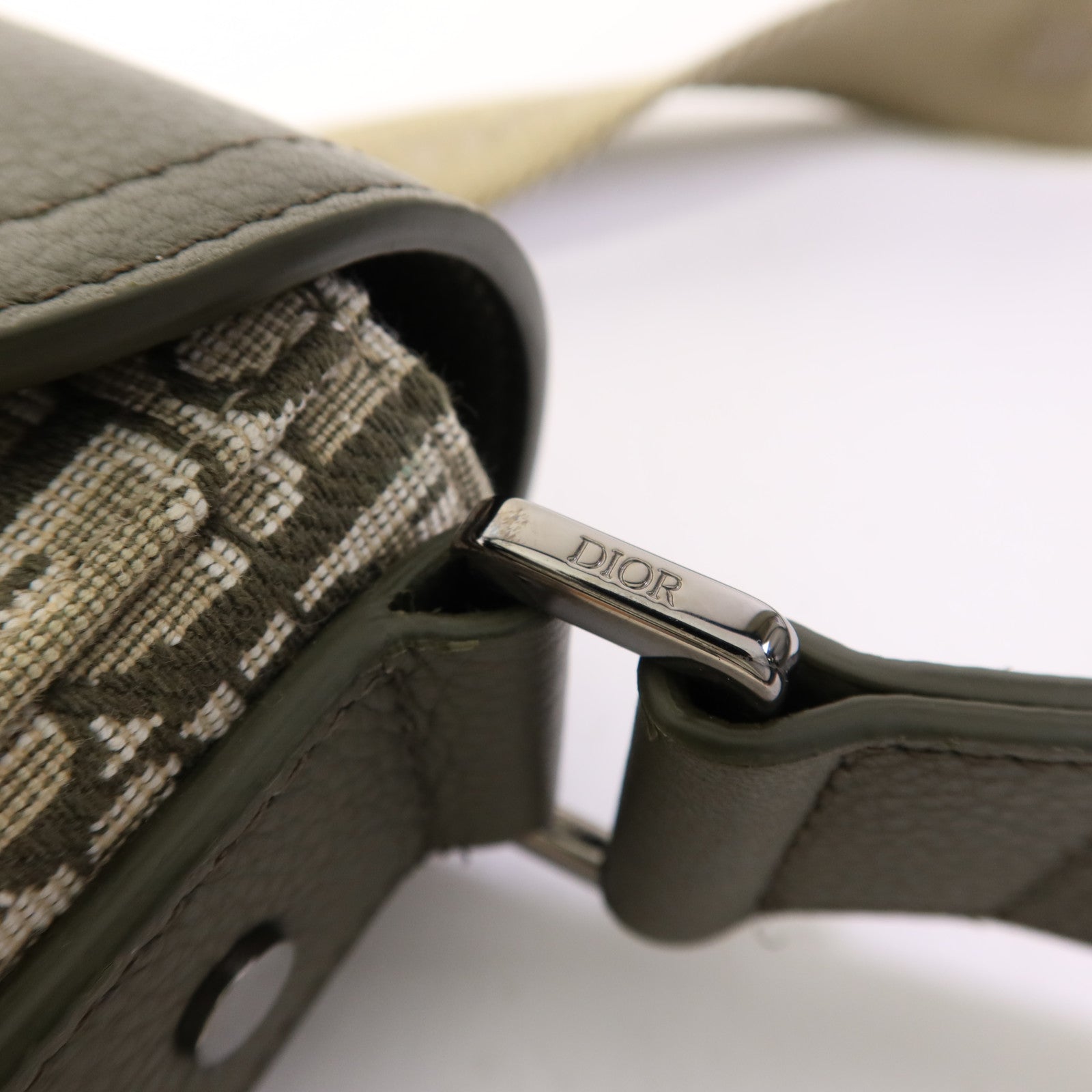 Dior 帆布Small Saddle Messenger銀扣肩背袋