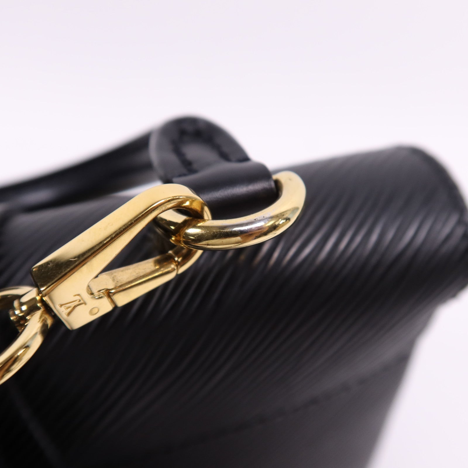 LOUIS VUITTON 【激減優惠】Epi Locky BB金扣手挽肩背兩用袋