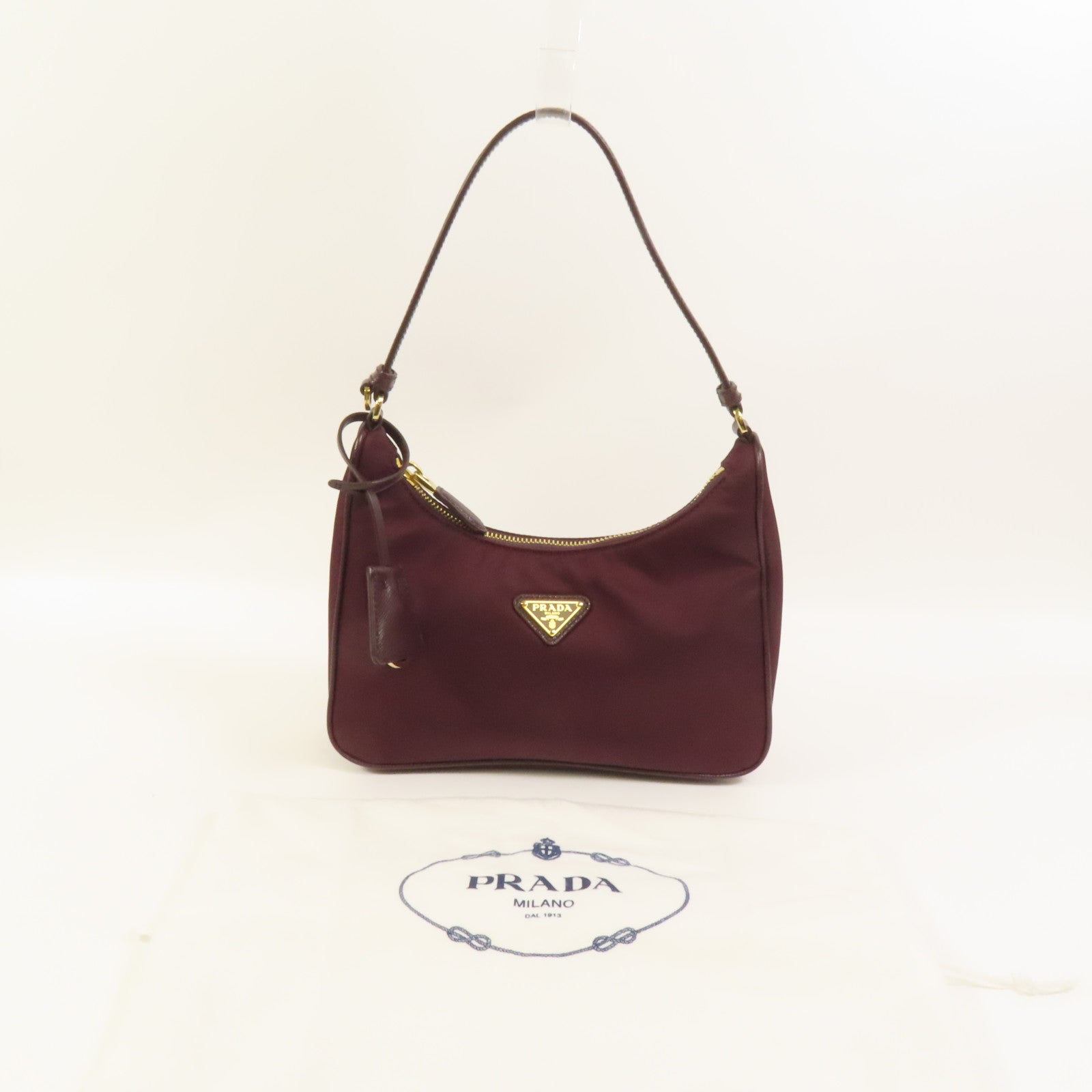 PRADA 尼龍Re-Edition 2005金扣手挽袋