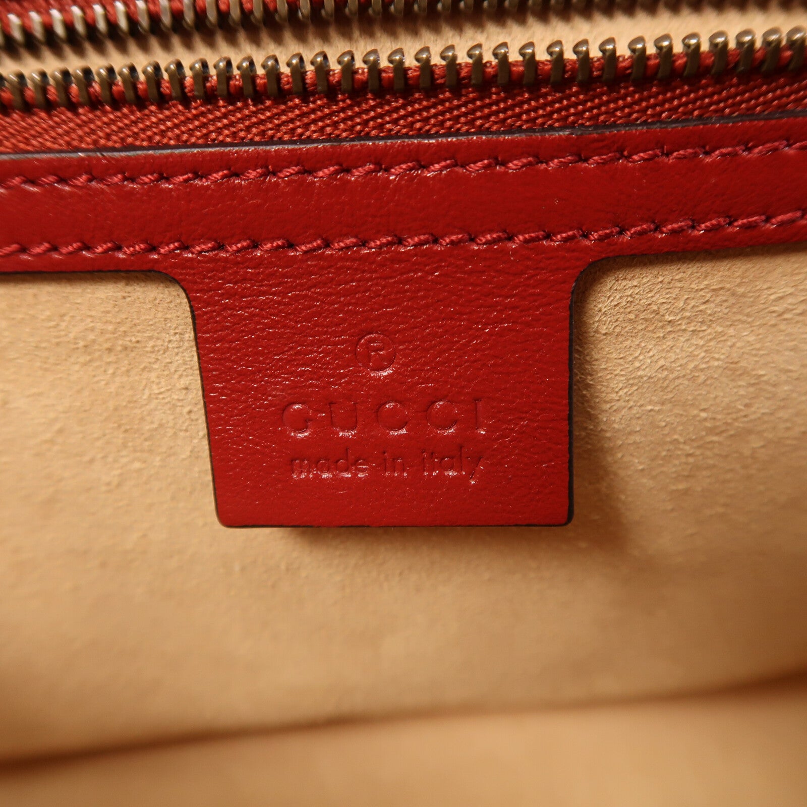 GUCCI 牛皮皮革GG Marmont金扣鏈帶肩背袋