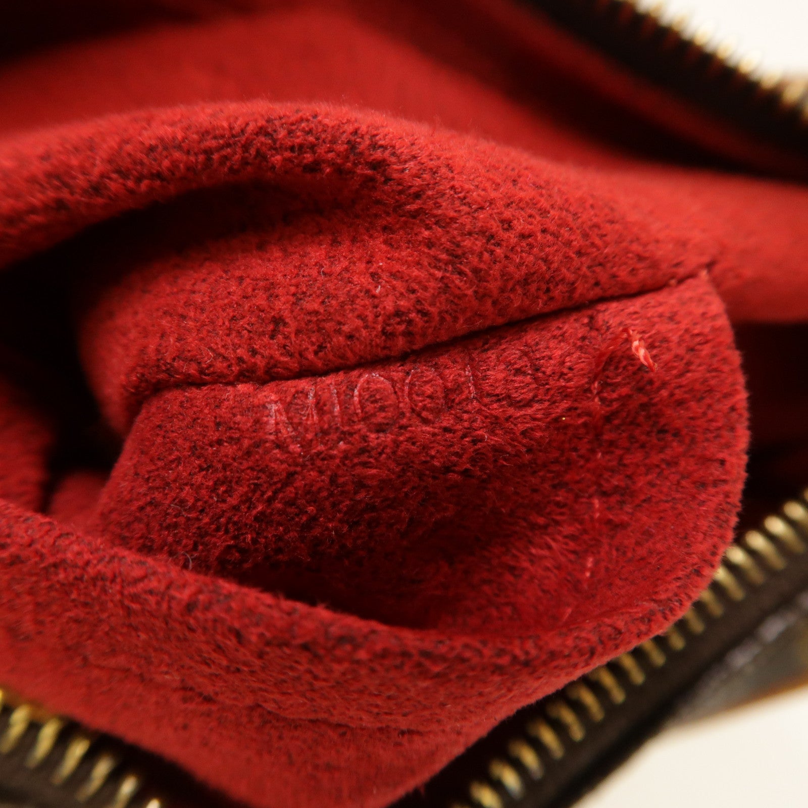 LOUIS VUITTON Monogram Pochette Croissant金扣肩背袋啡色