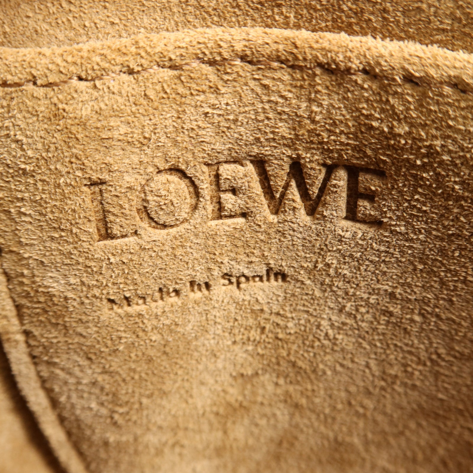 LOEWE 牛皮皮革Mini Gate金肩背袋