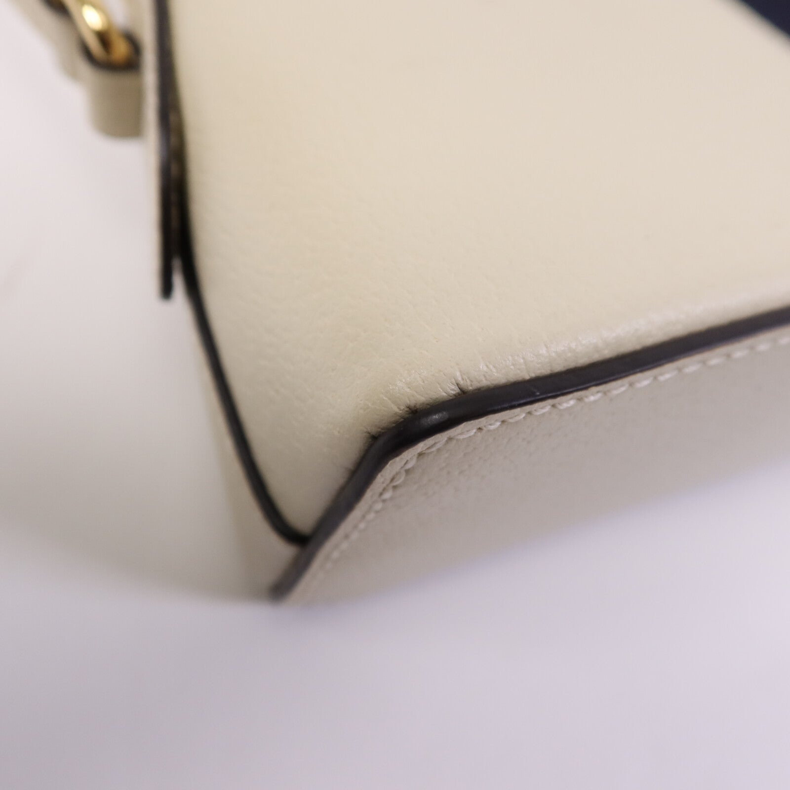 GUCCI 牛皮皮革GG Ophidia金扣肩背袋