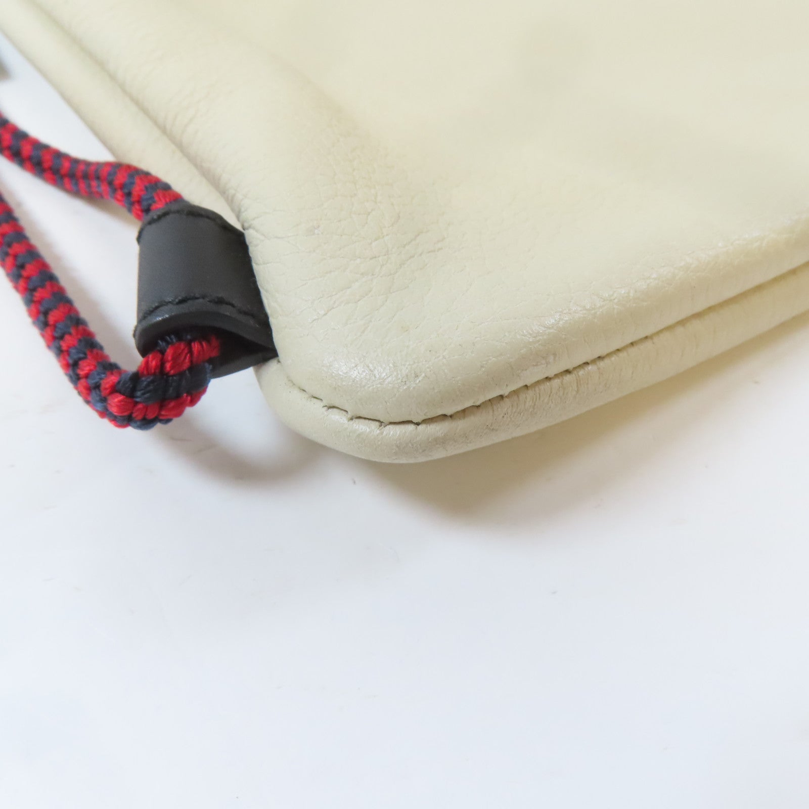 GUCCI 皮革Drawstring Backpack背包米白色