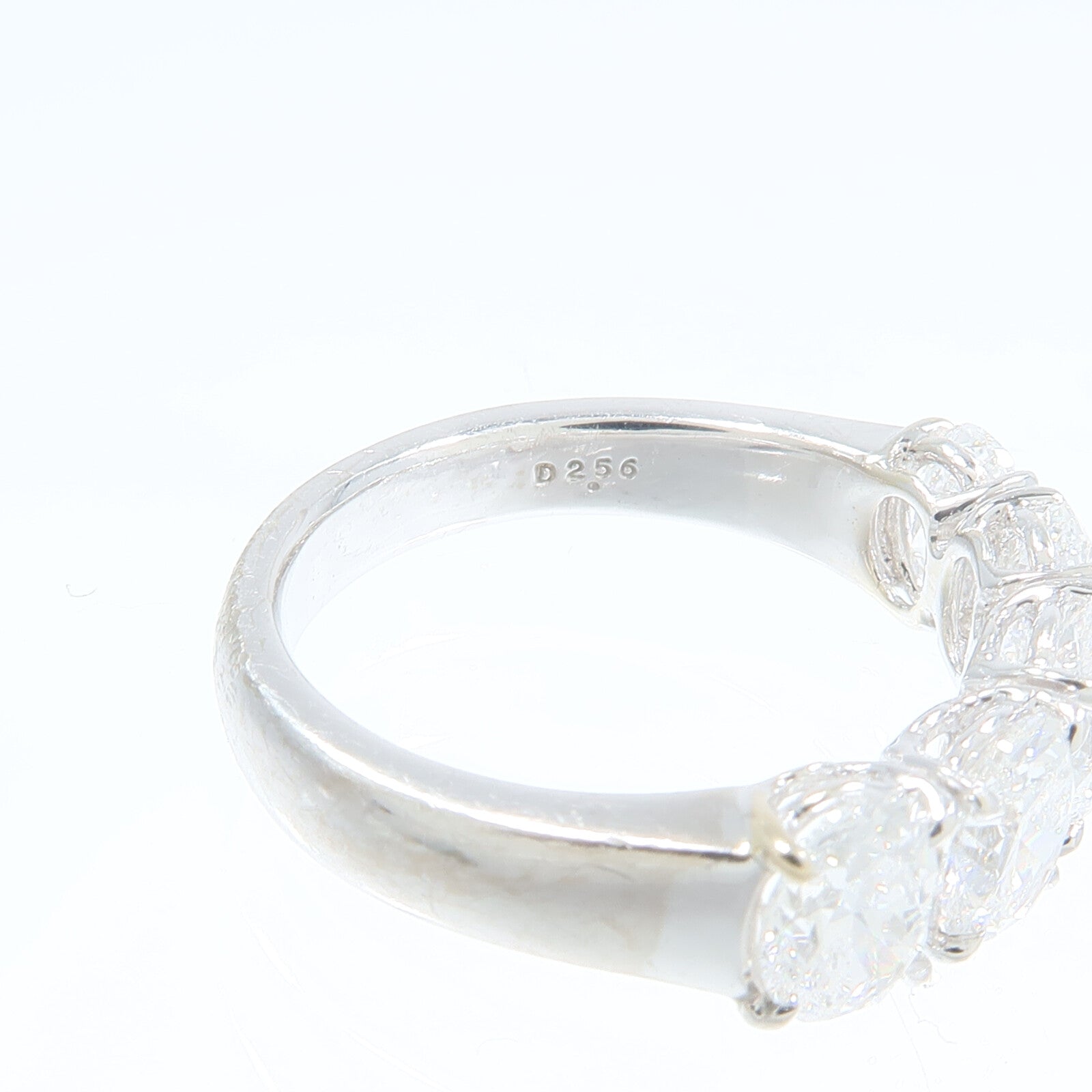 JEWELRY 18K白金Diamond Ring鑽石戒指