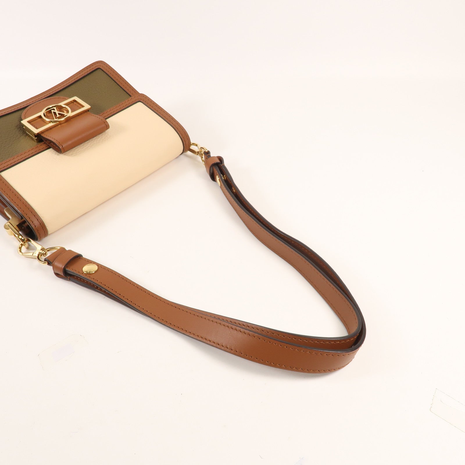 LOUIS VUITTON 牛皮皮革Douphine Mini金扣肩背袋